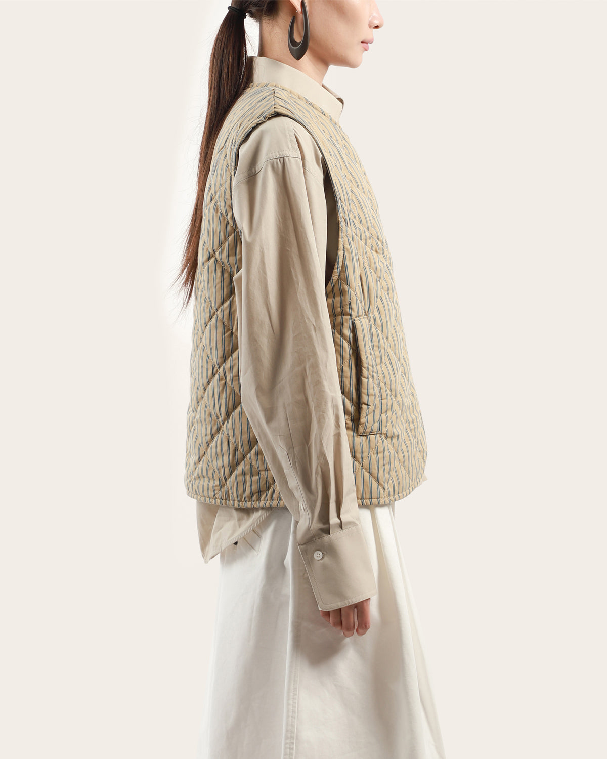 Axis Vest
