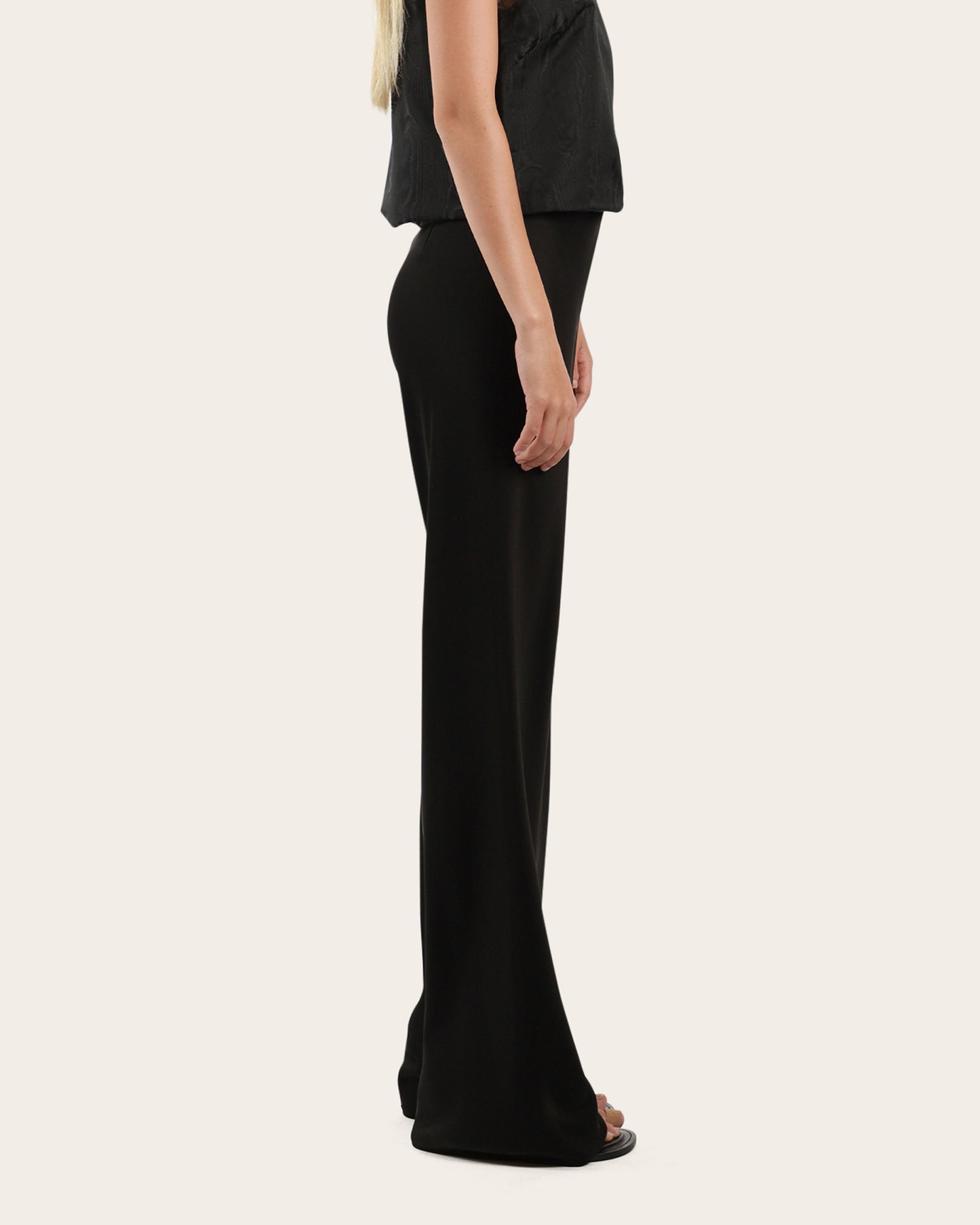 Myrna Pant