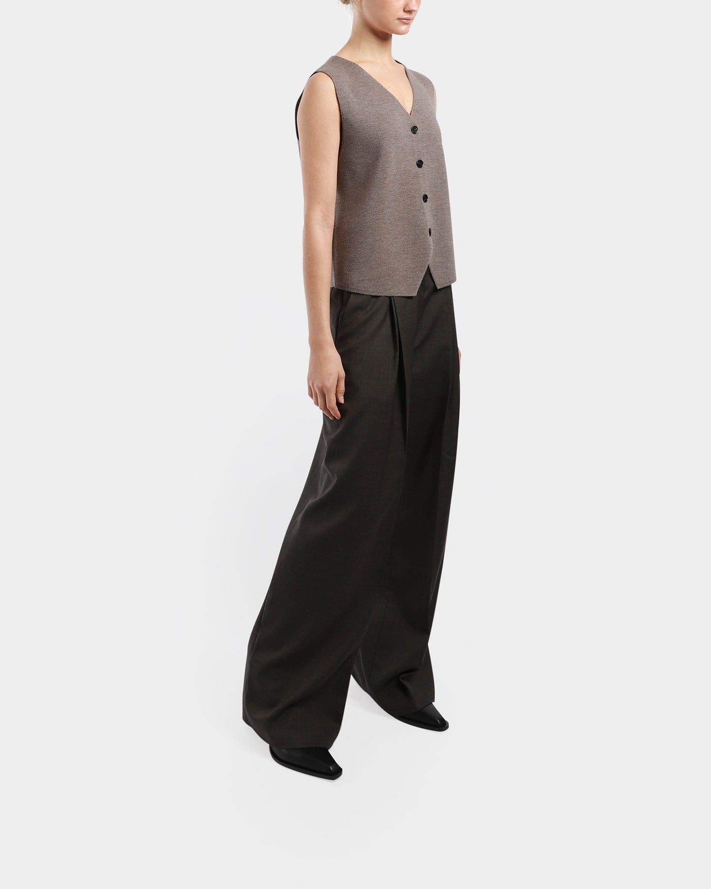 Nelson Vest