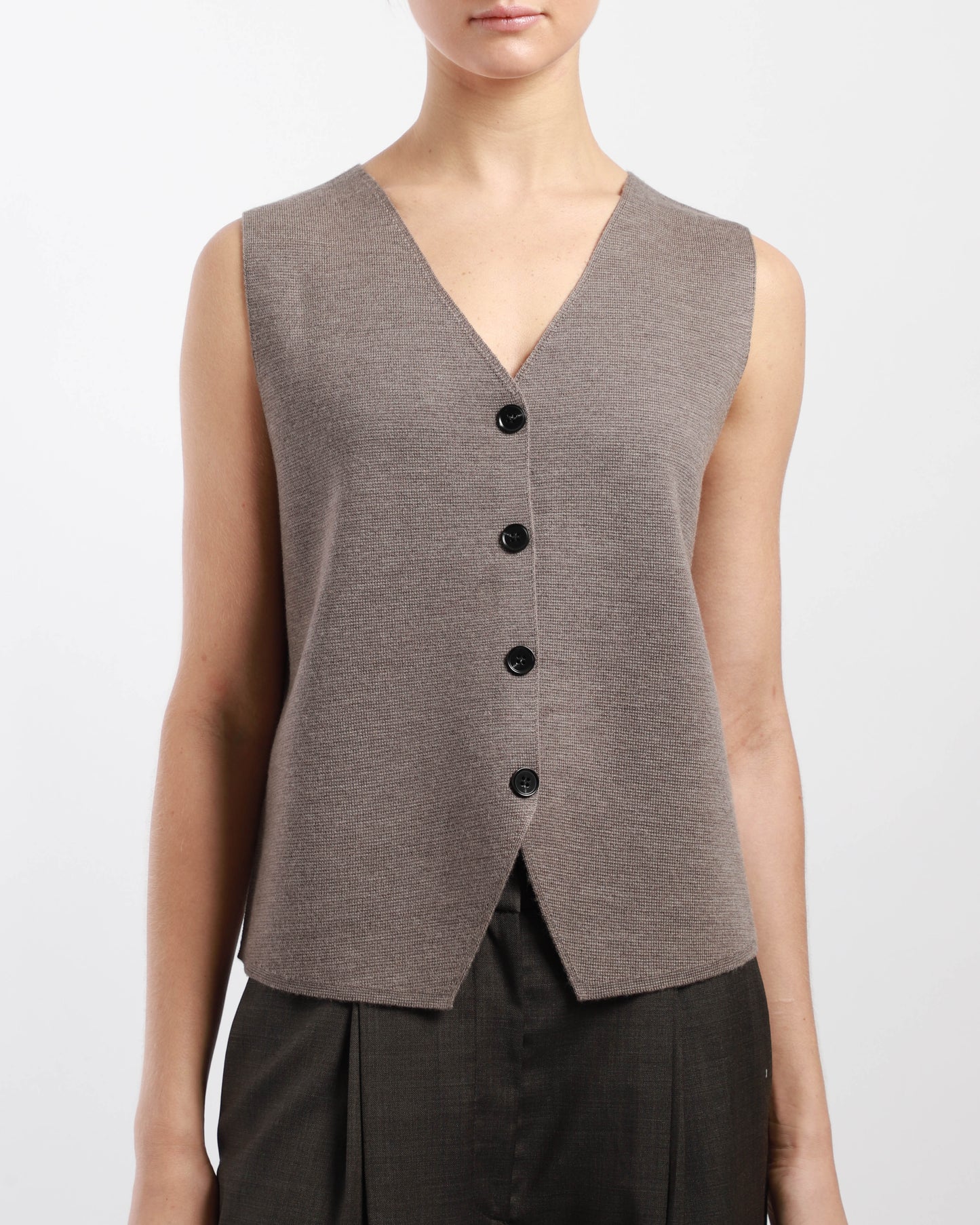 Nelson Vest