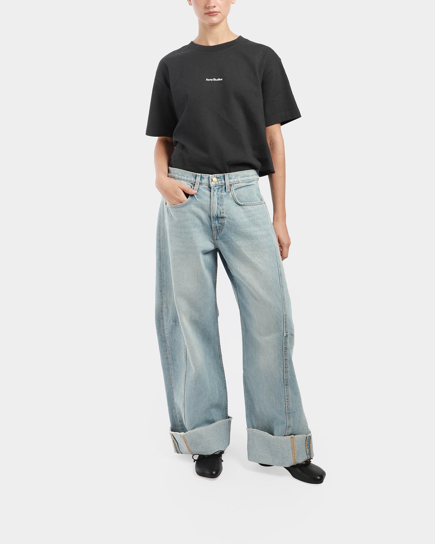 Relaxed Cuffed Lasso Jeans