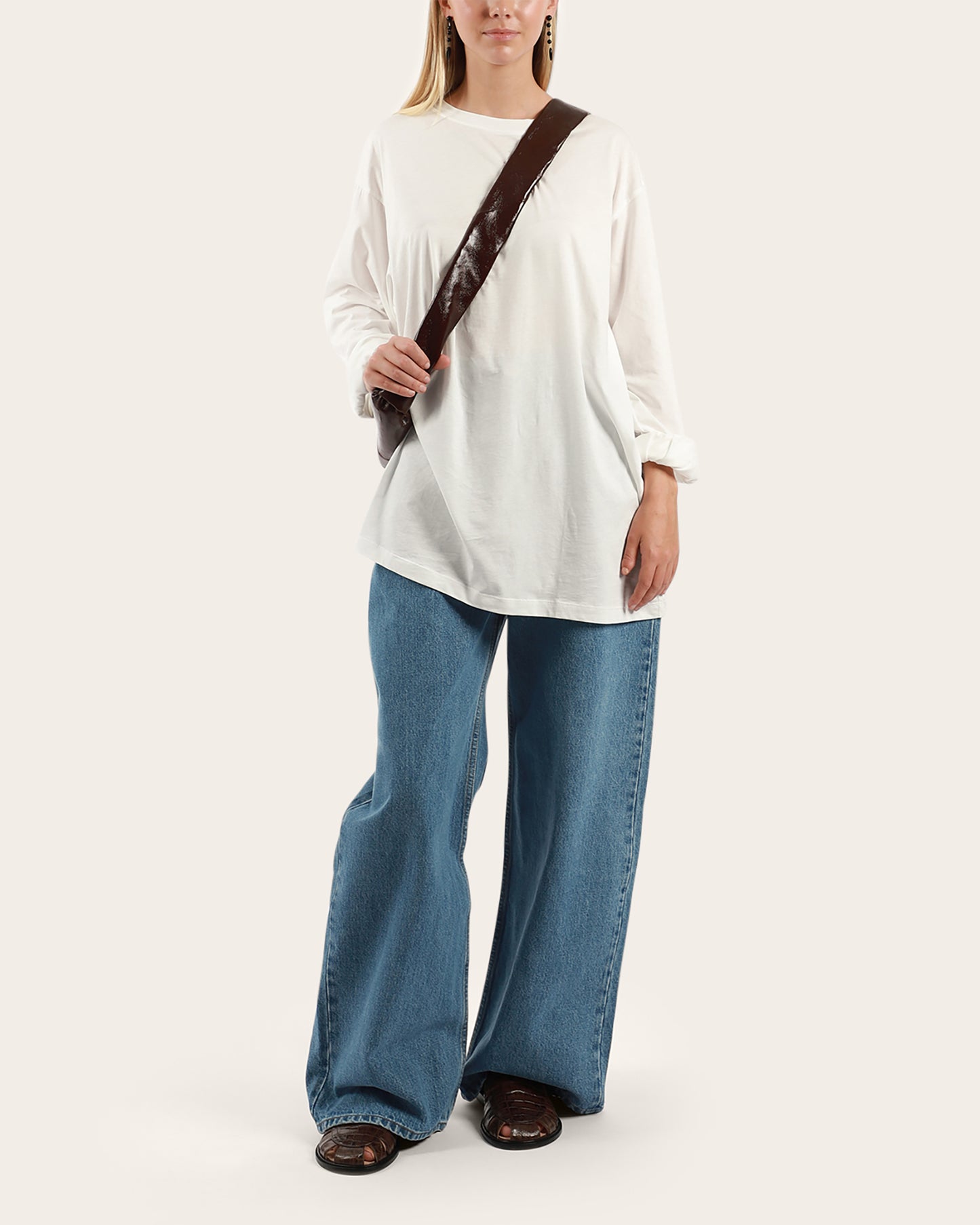 Long Wide Barrel Jeans