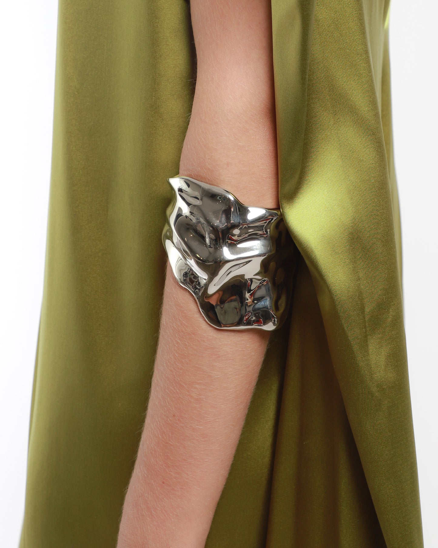 Melt Cuff