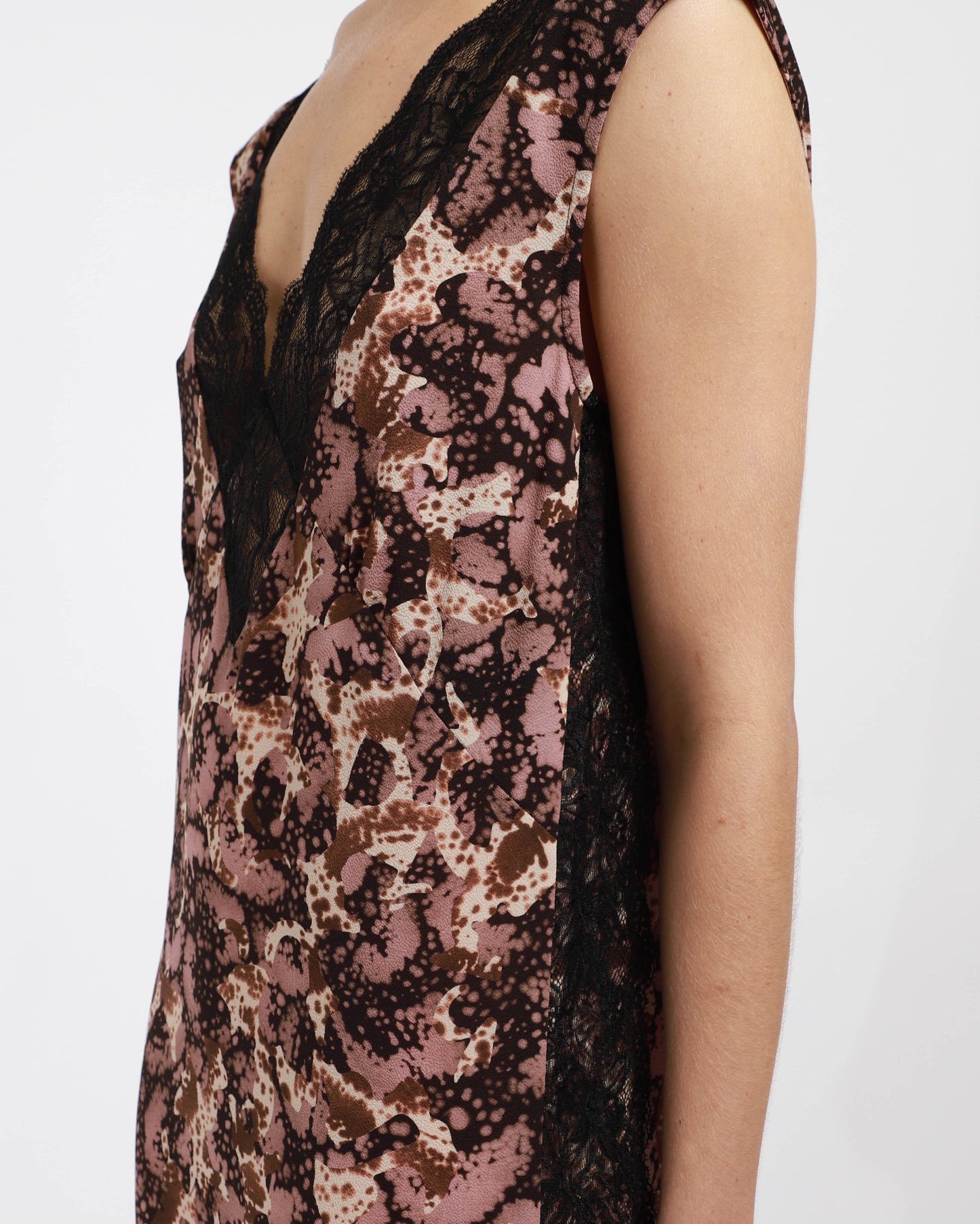 Dista Lace Dress