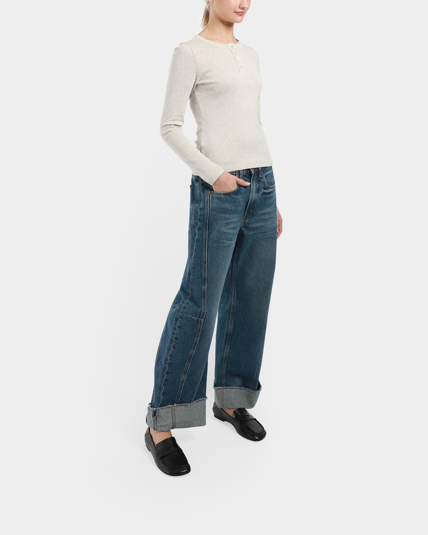 Jess Longsleeve Tee