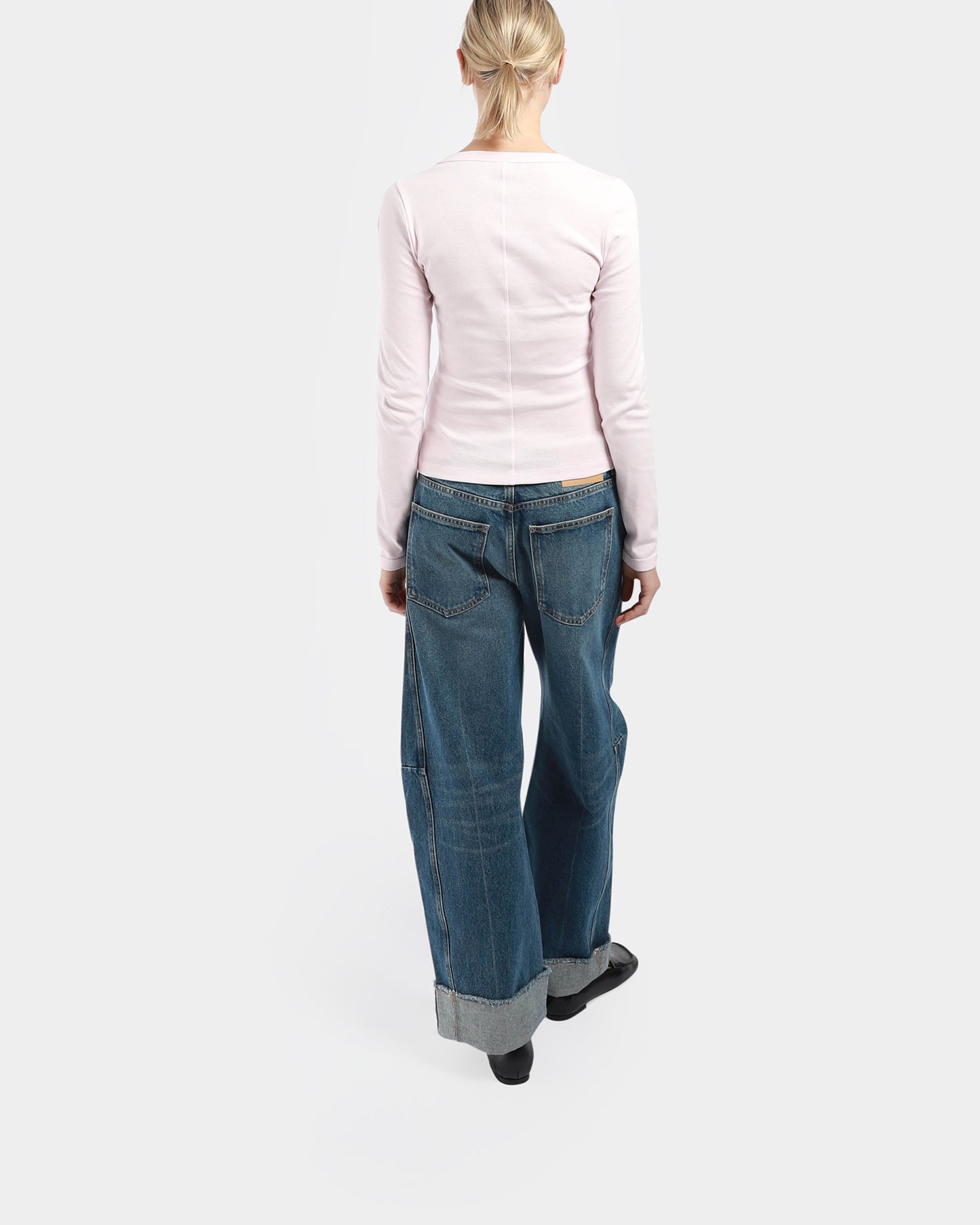 Jill Longsleeve Tee
