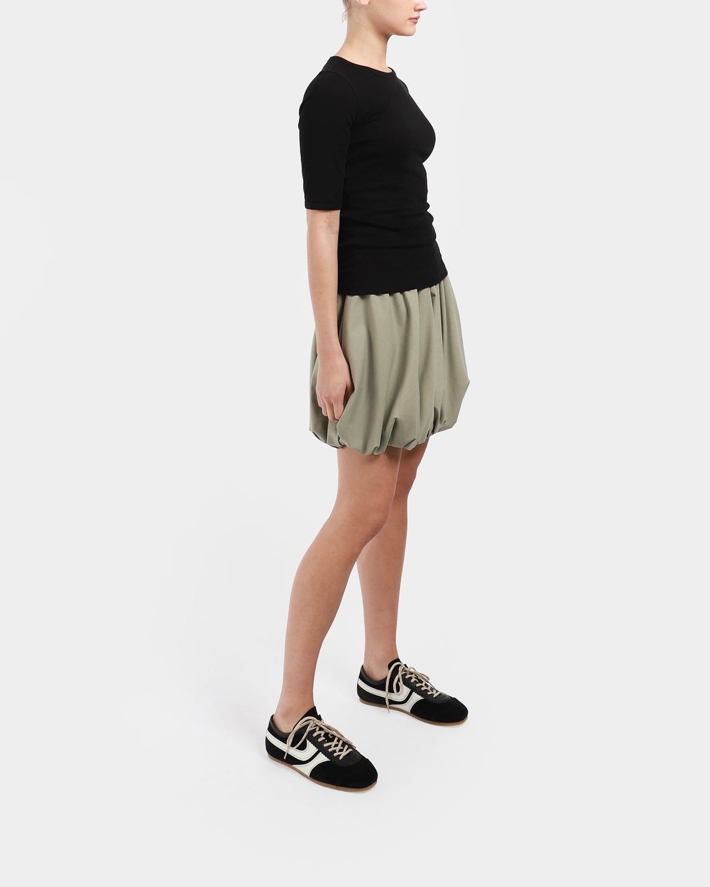 Anna Tee