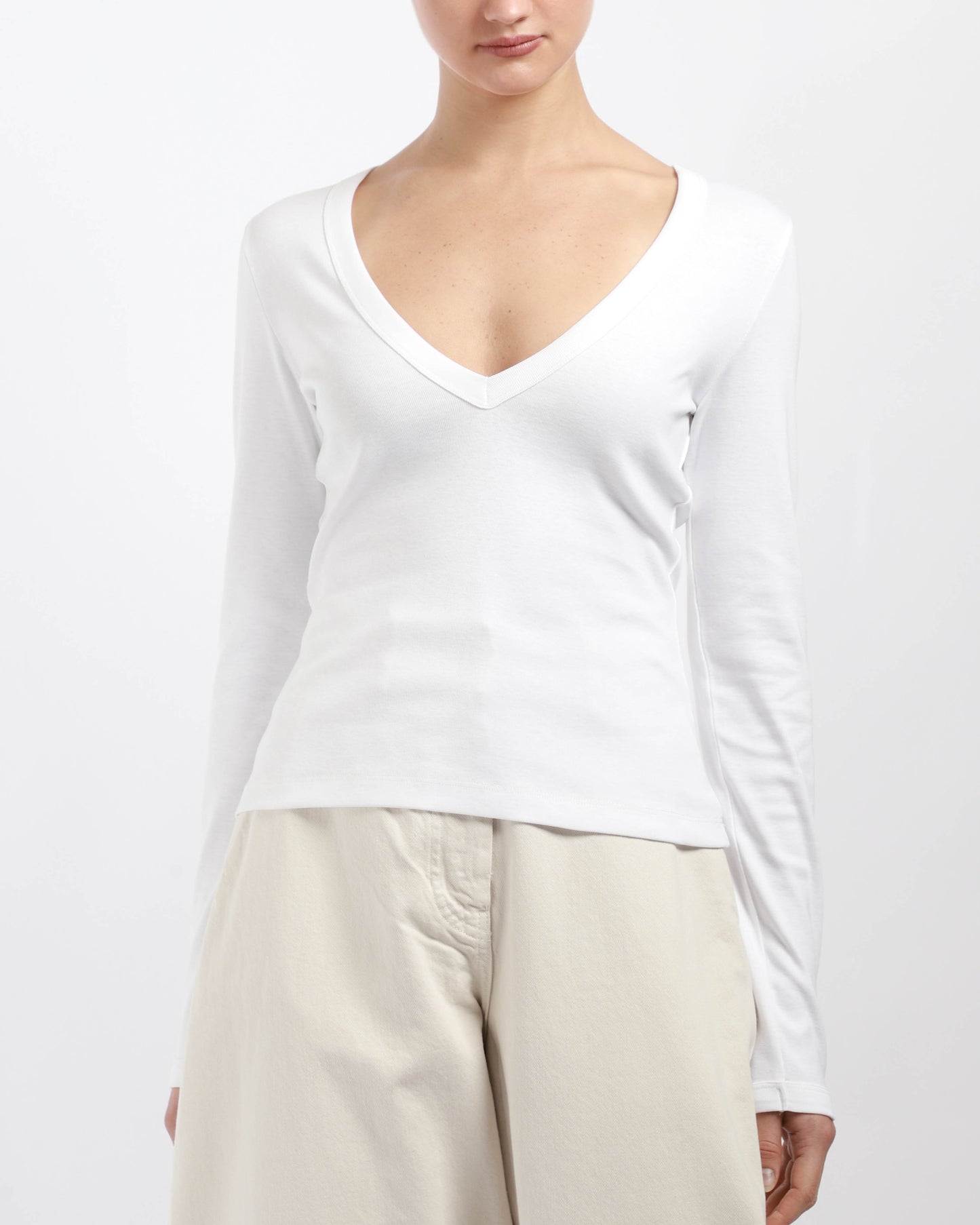 Dewi Longsleeve Tee
