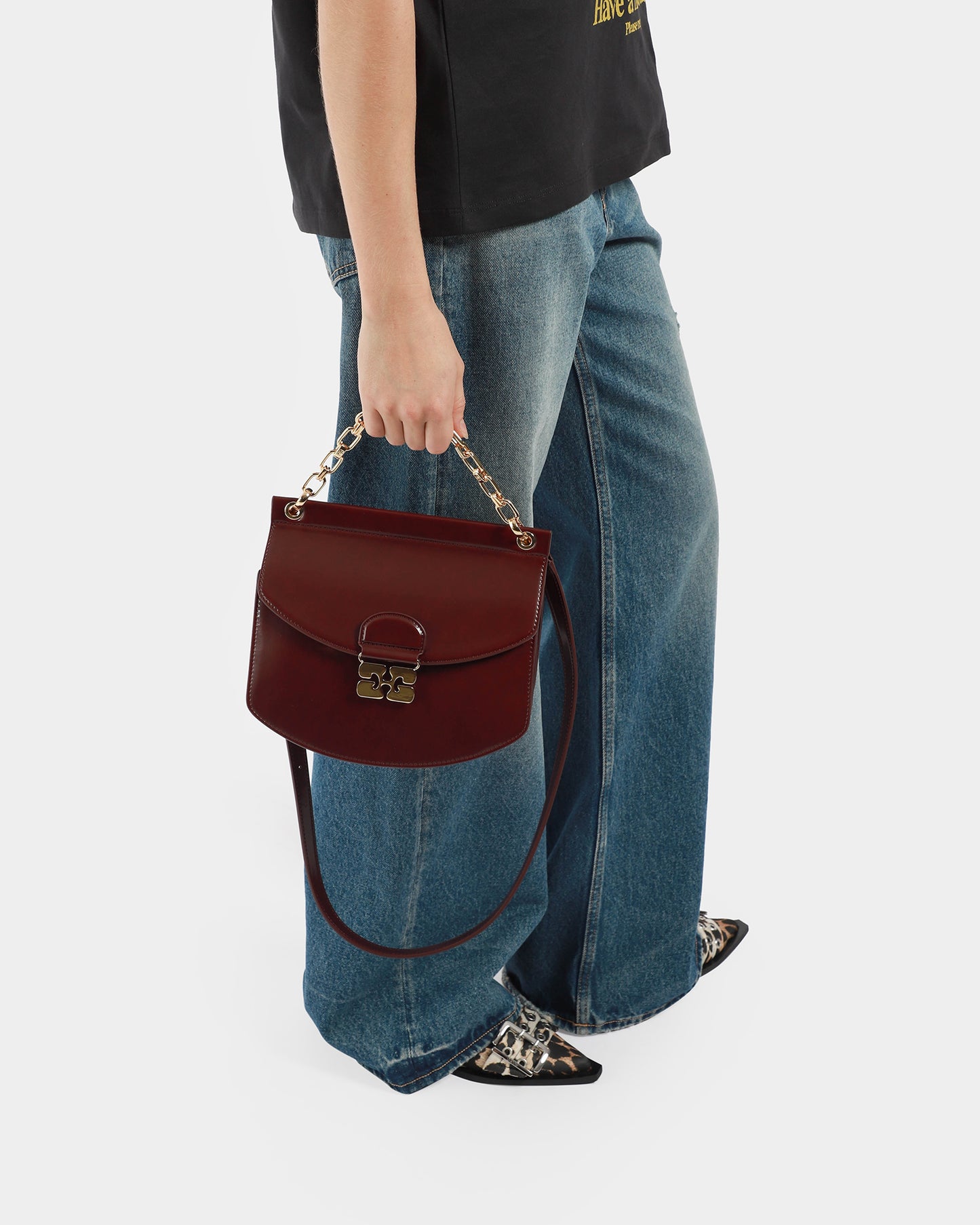 Apo-G Bag Small Box Chain