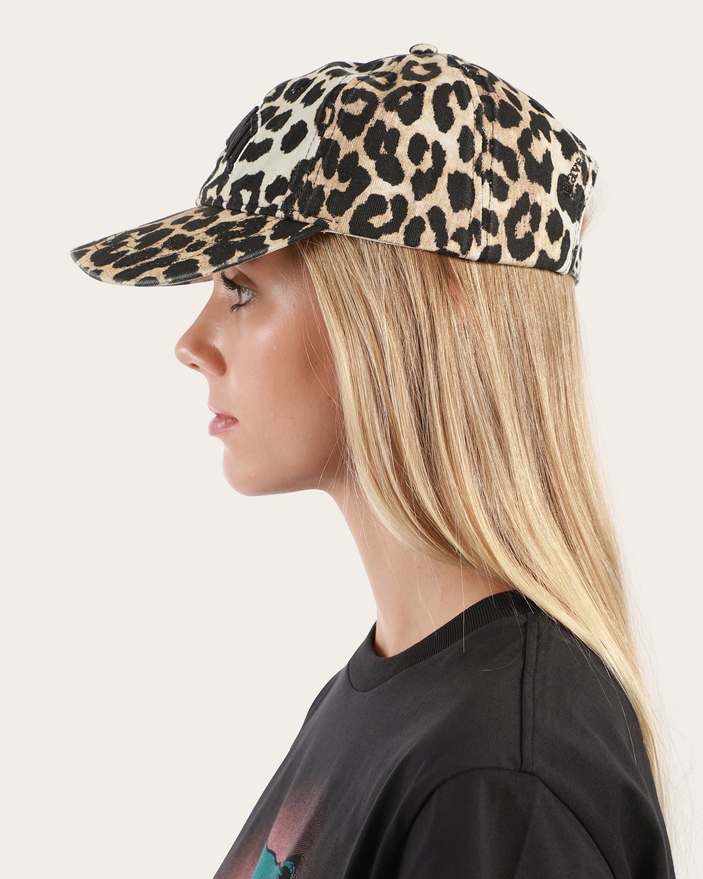 Washed Canvas Cap