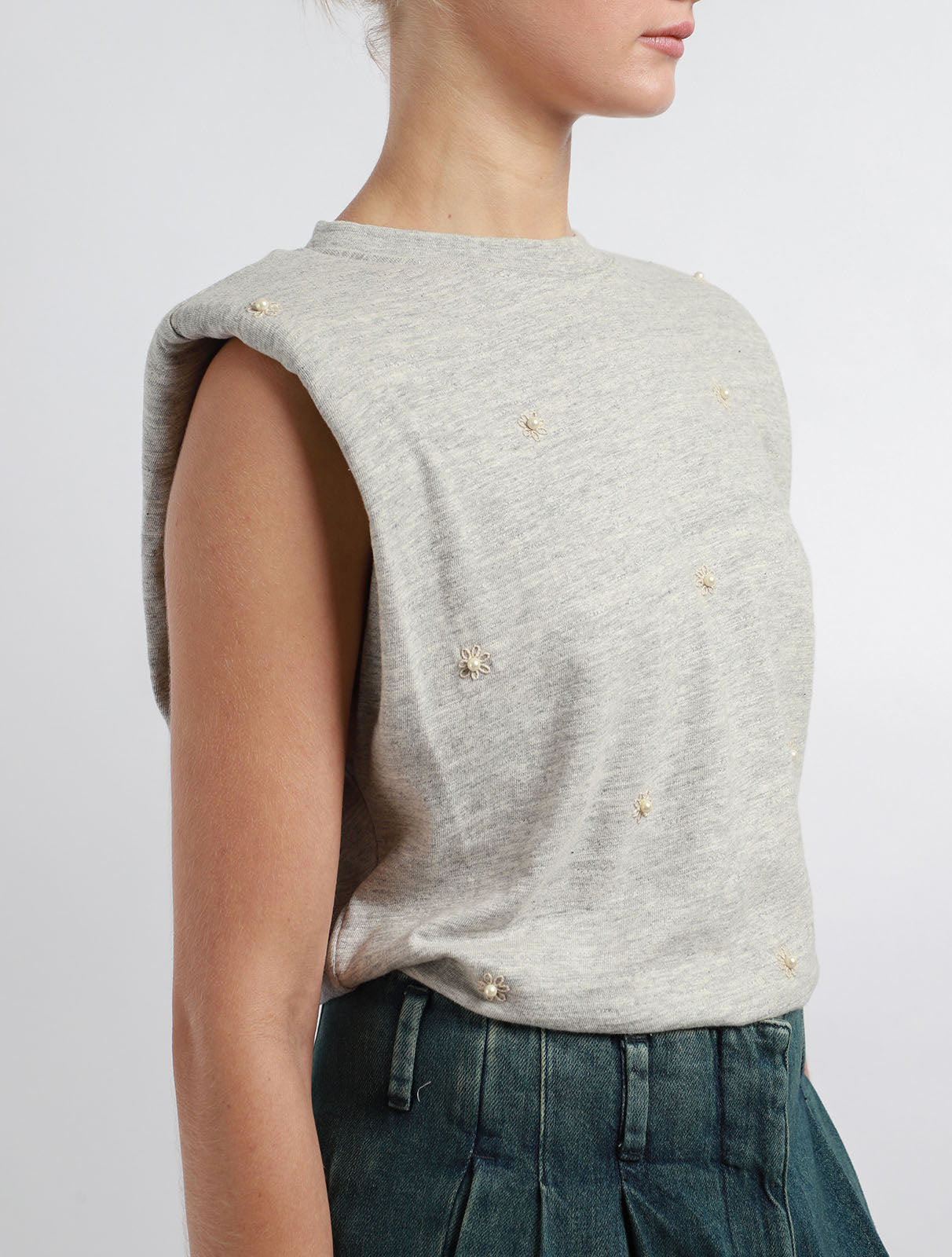 Journey Sleeveless Padded Shoulder T-Shirt