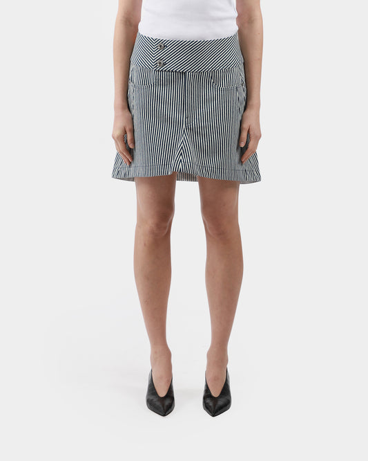 Curved Hem Mini Skirt