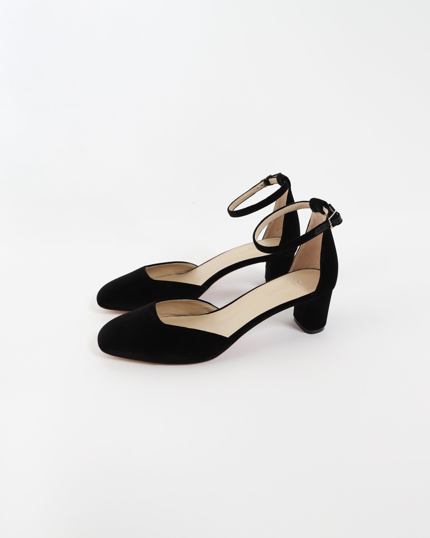 Sabine Velvet Pump