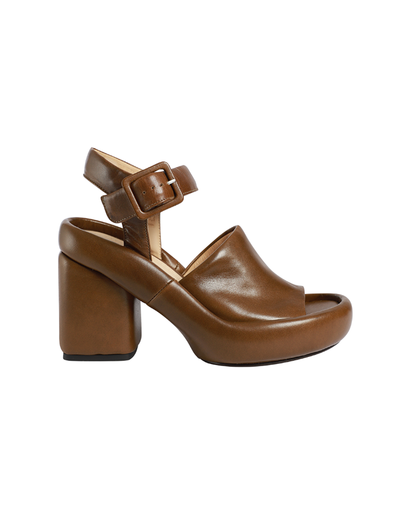 lemaire-padded-wedge-sandals-kobicha-brown