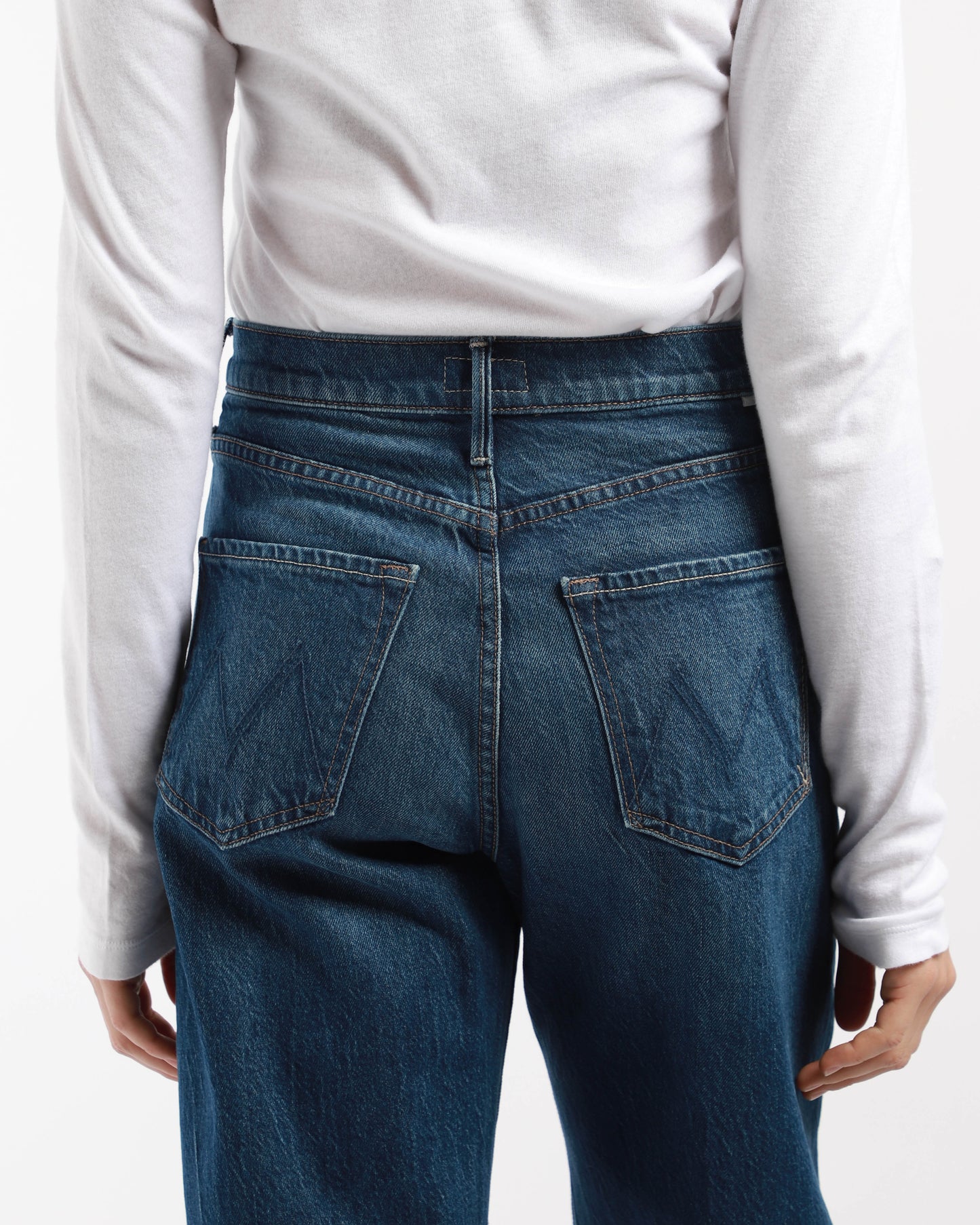 The Lasso Sneak Jeans