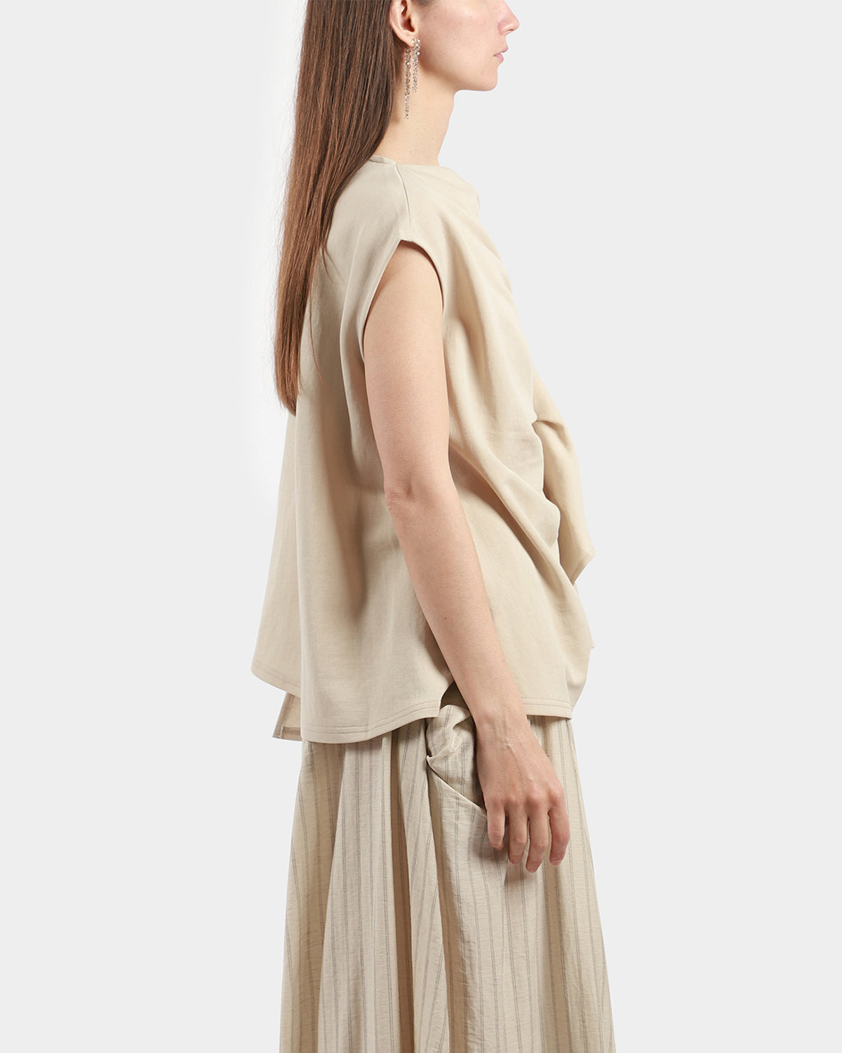 Sand Sleeveless Pleat Blouse