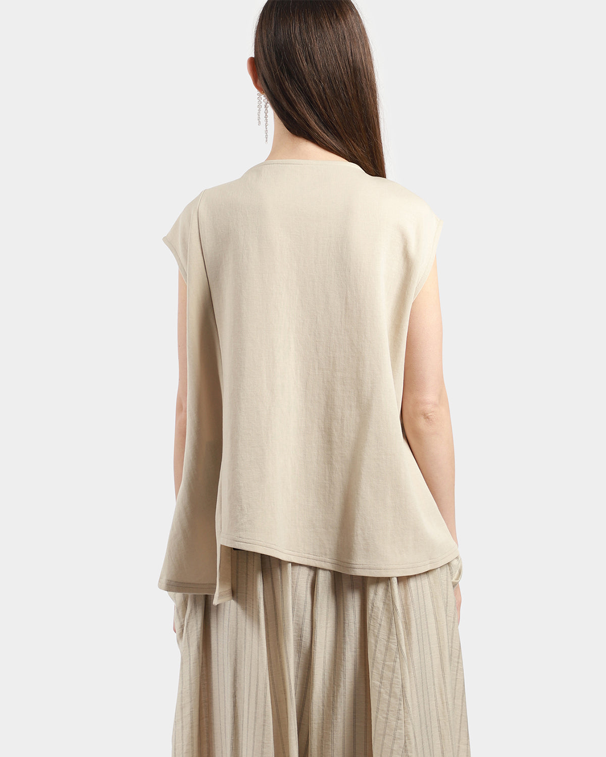 Sand Sleeveless Pleat Blouse