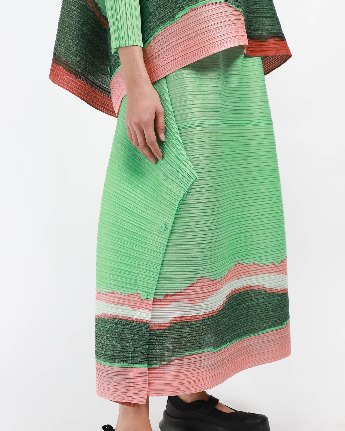 Warp Button Skirt