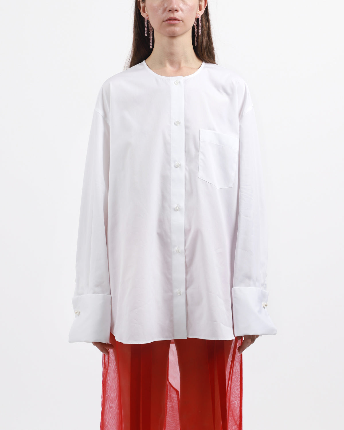 Collarless Elongated