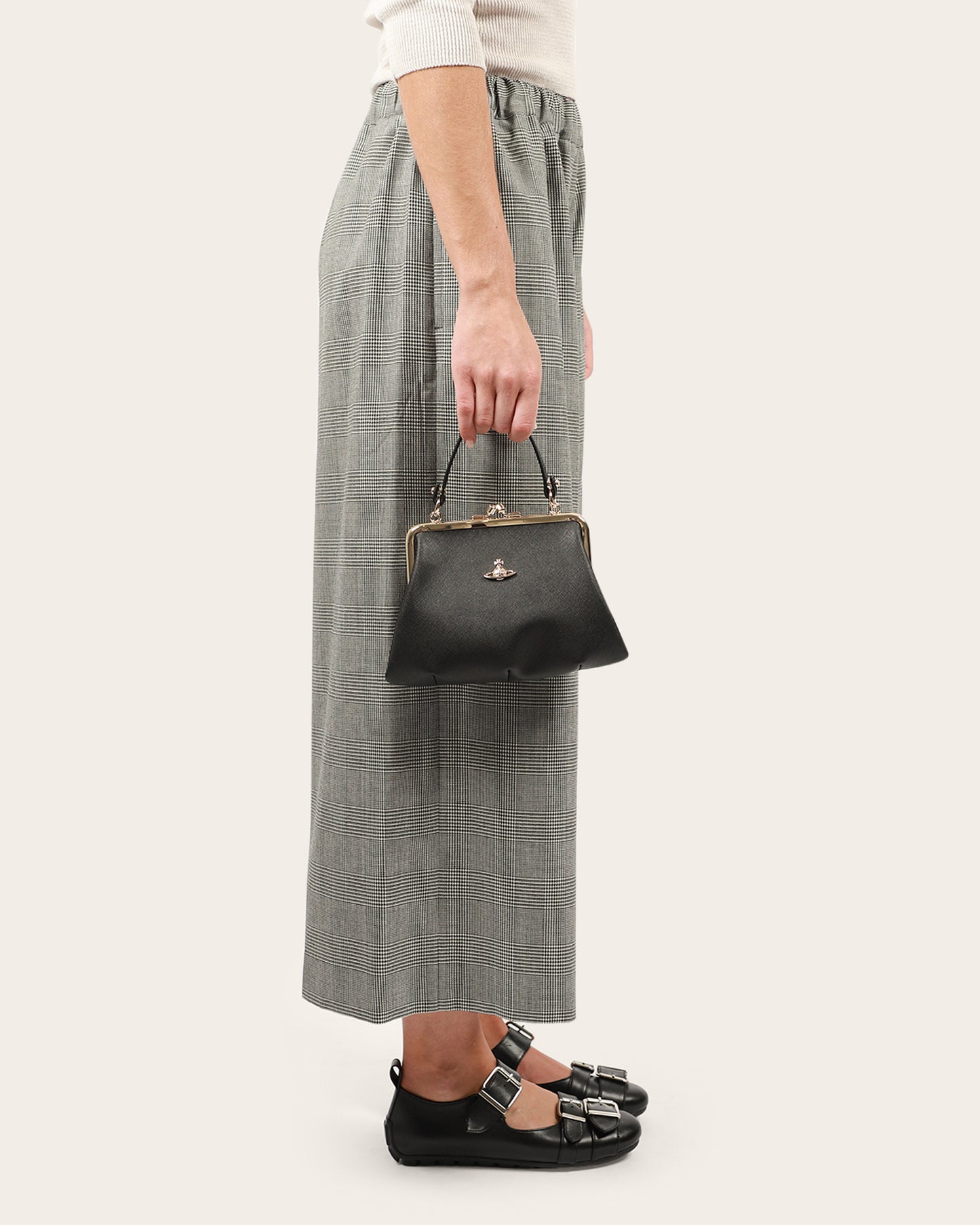 Granny Frame Purse