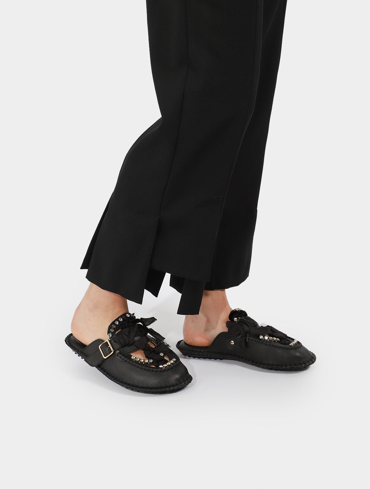 Medusa Ribbon Mules