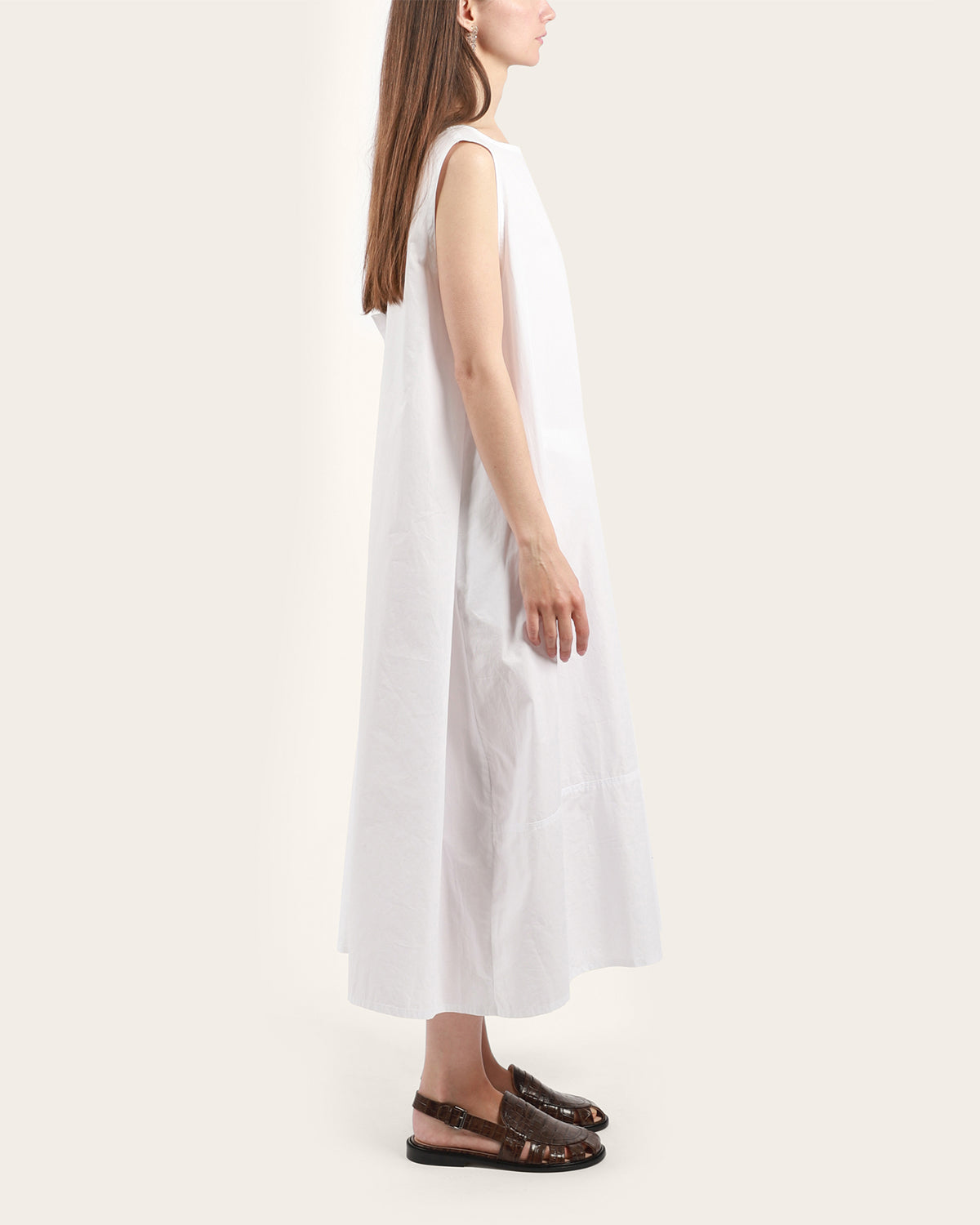 Side Pleat Sleeveless Dress
