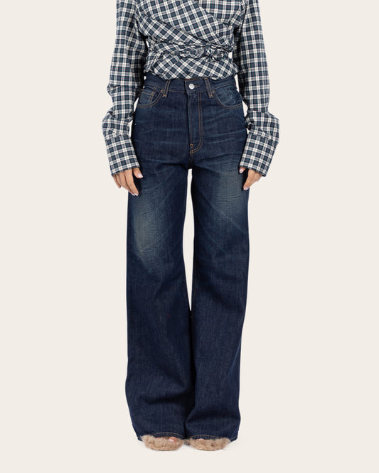 2022F Regular Fit Jeans