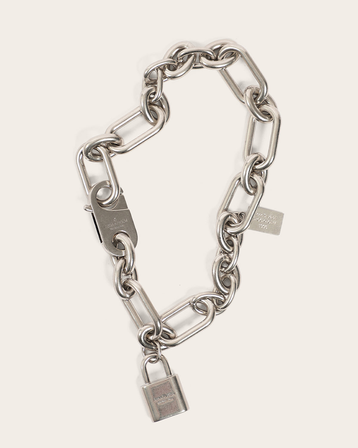 Ainlock Necklace