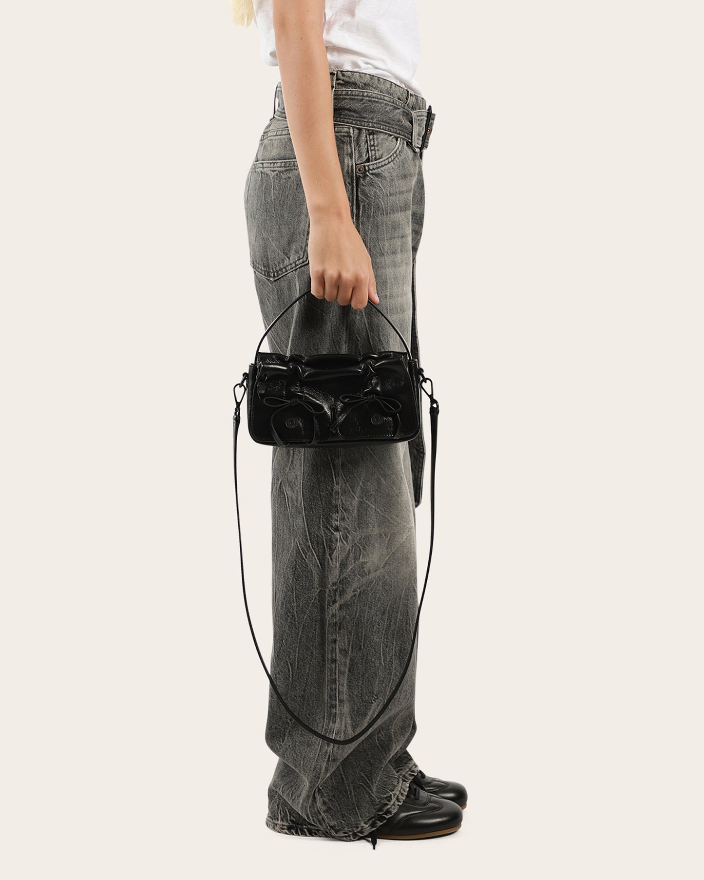 Multipocket Micro Crossbody