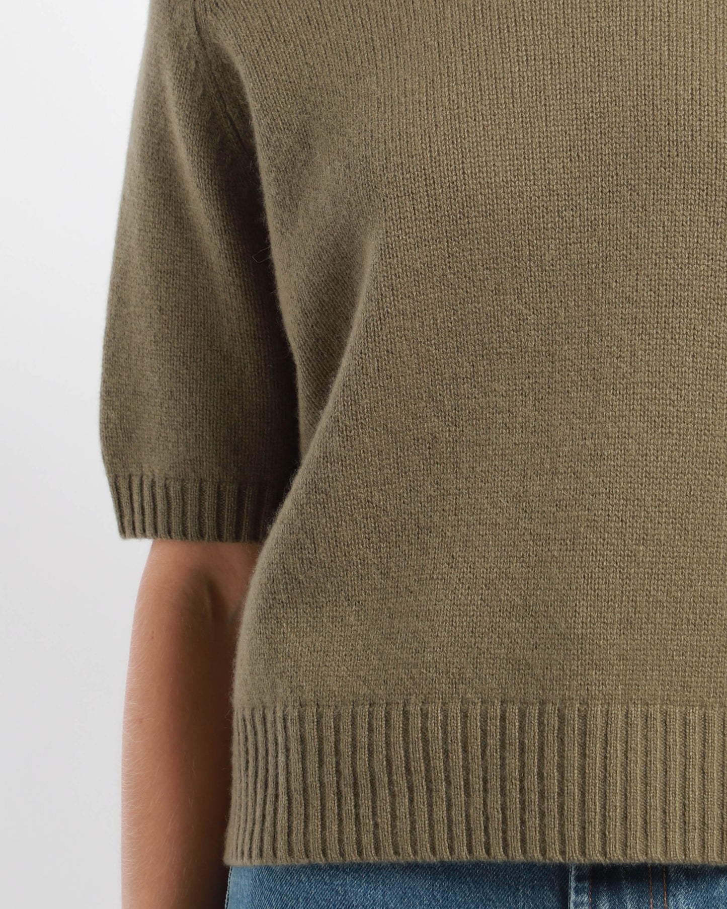 Short Sleeve Round Neck Jumper