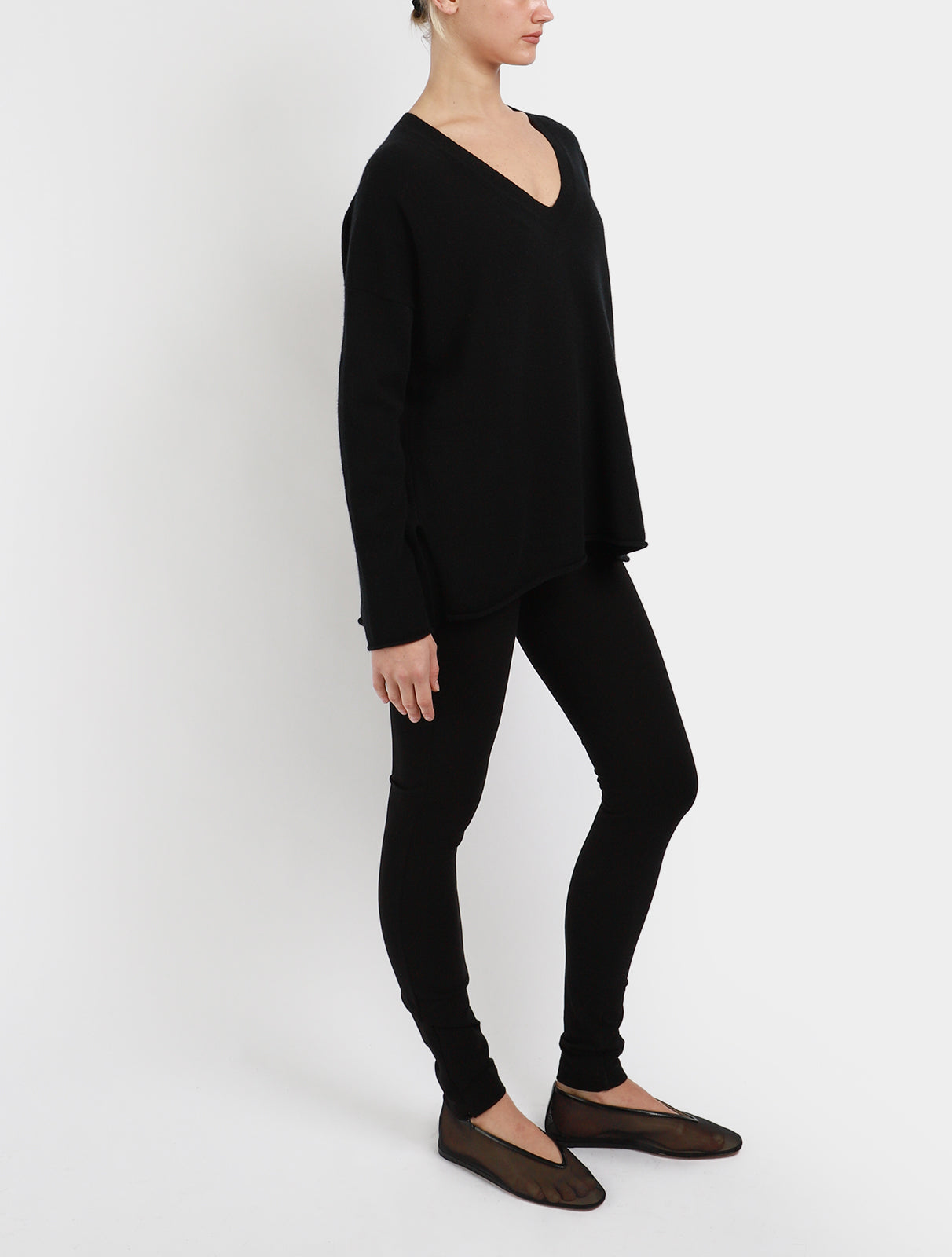 Loose V-Neck Jumper