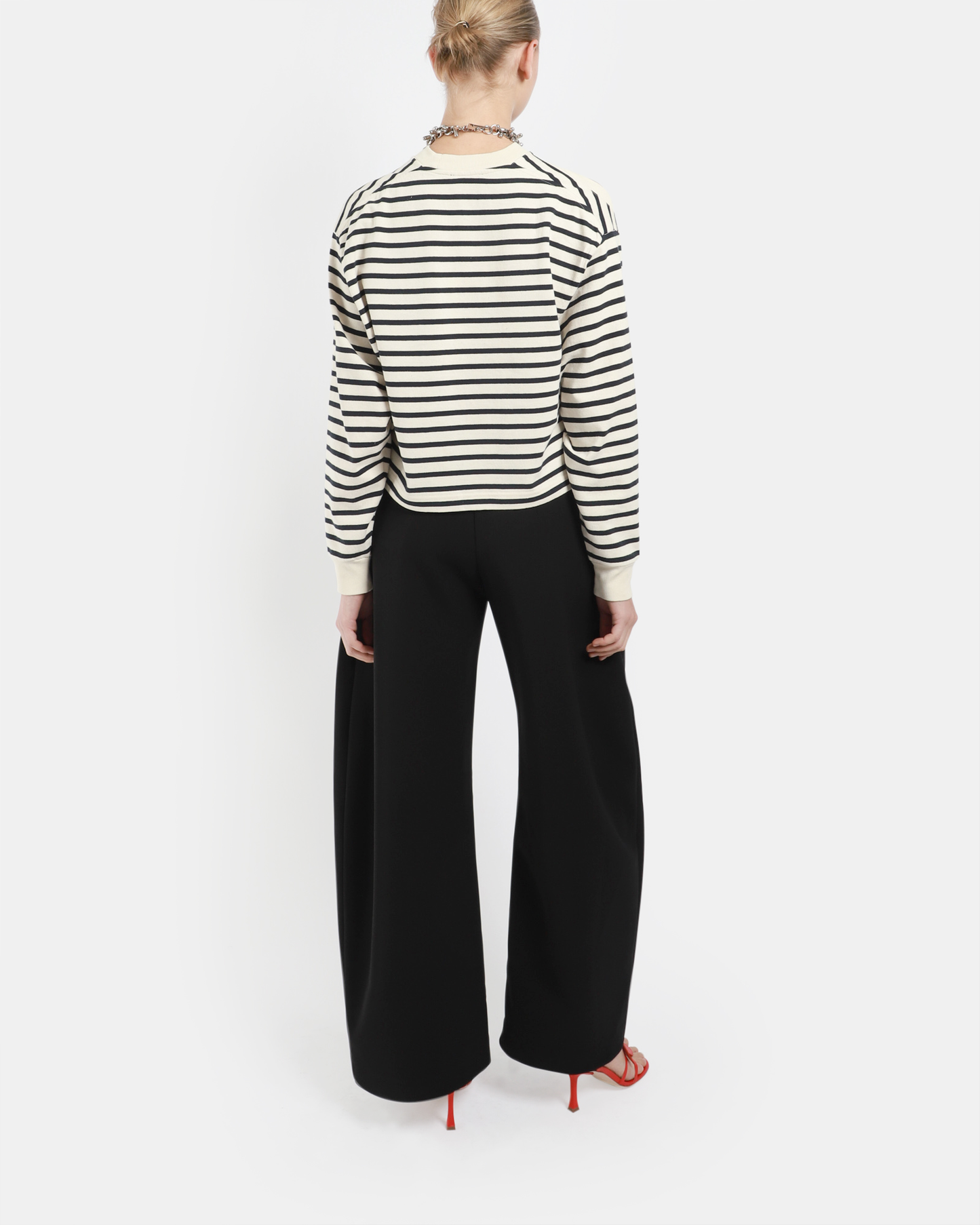 Rounded Trousers