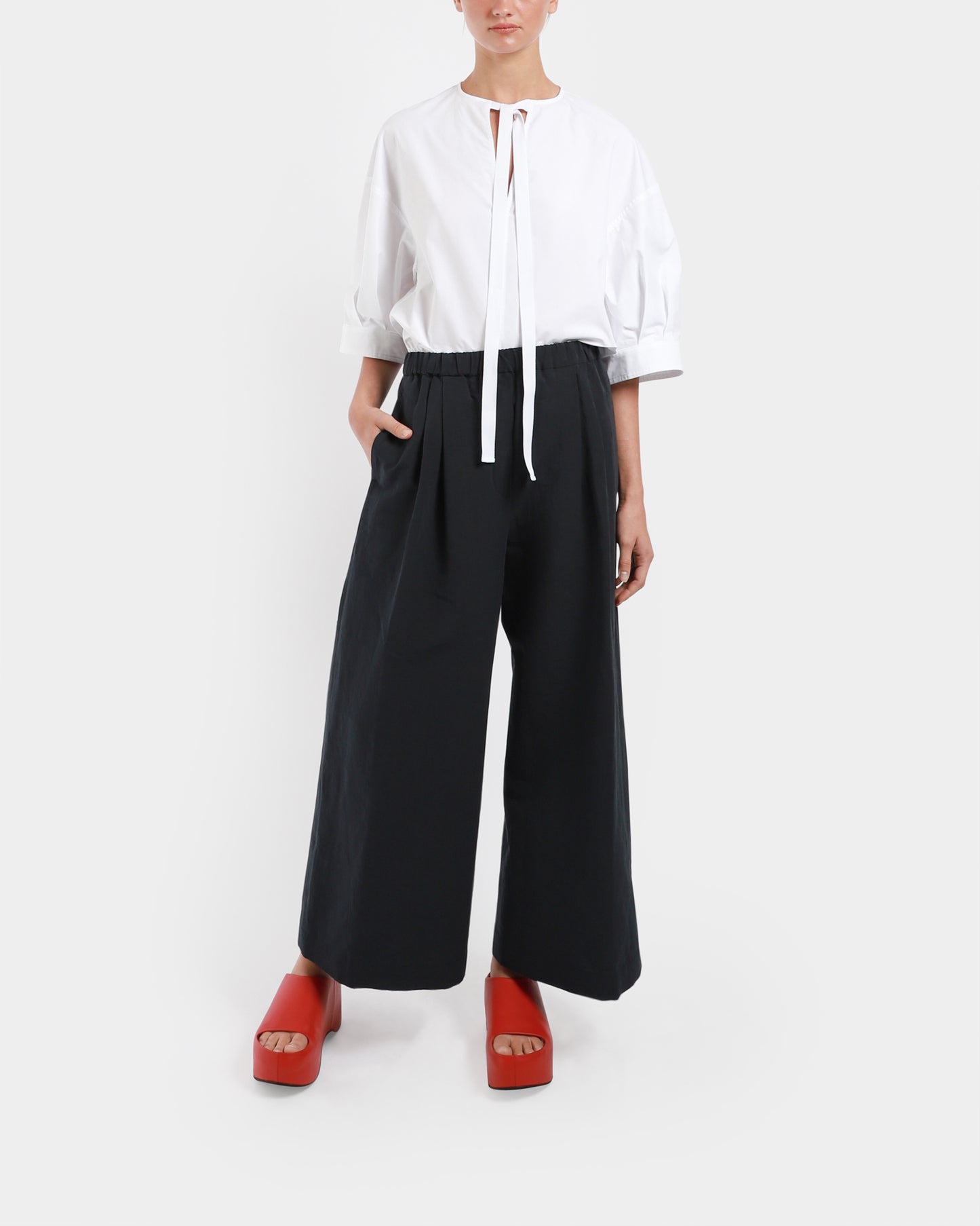 Pima Cropped Pants