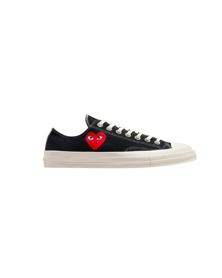 PLAY X Converse Chuck 70 Small Heart Low Top Sneakers