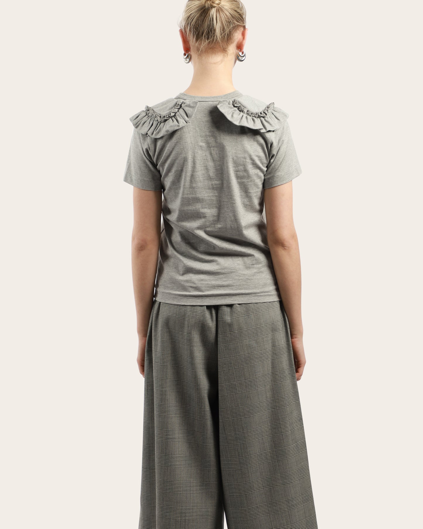 Ruffle Collar Tee