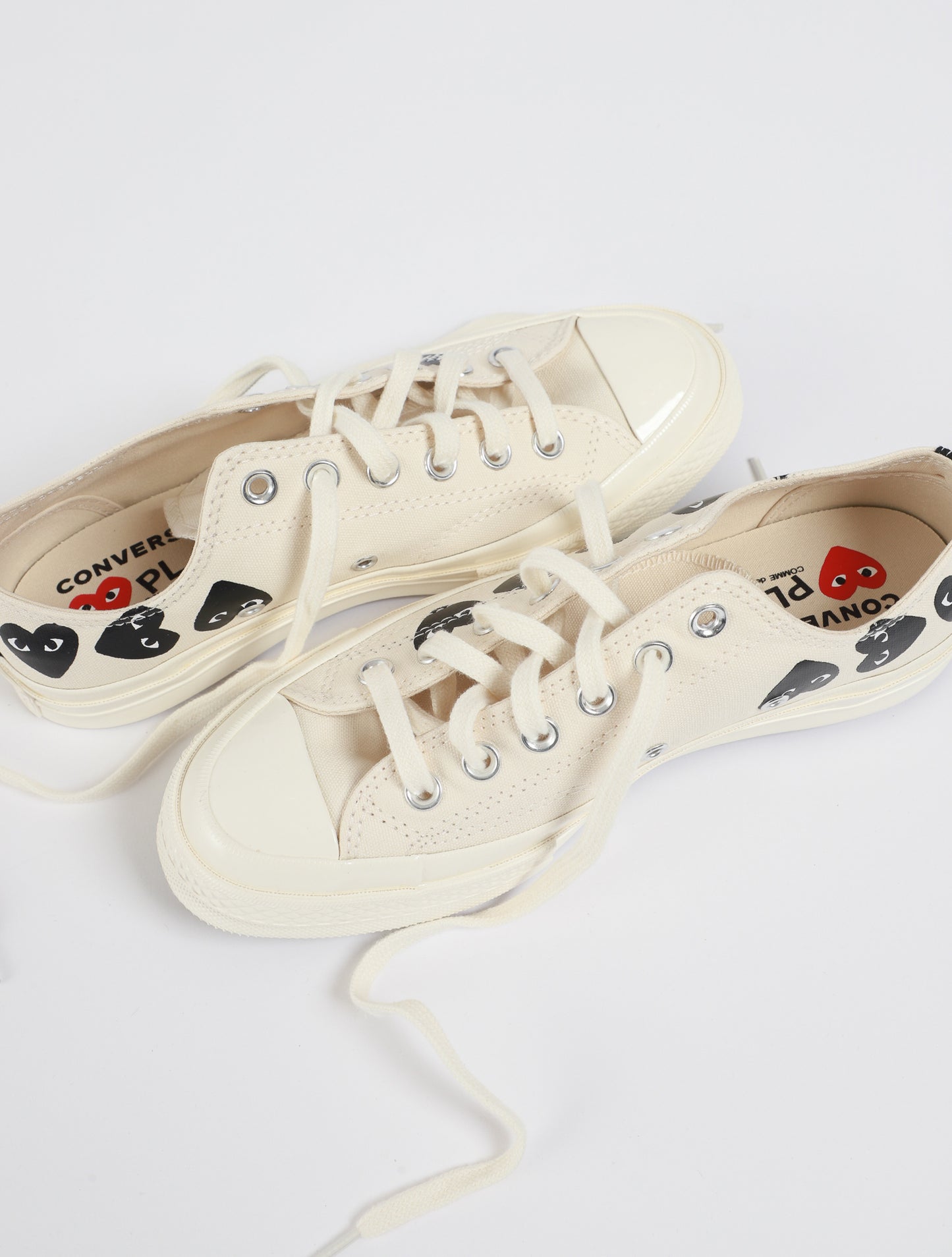 PLAY X Converse Low Top Multi Heart