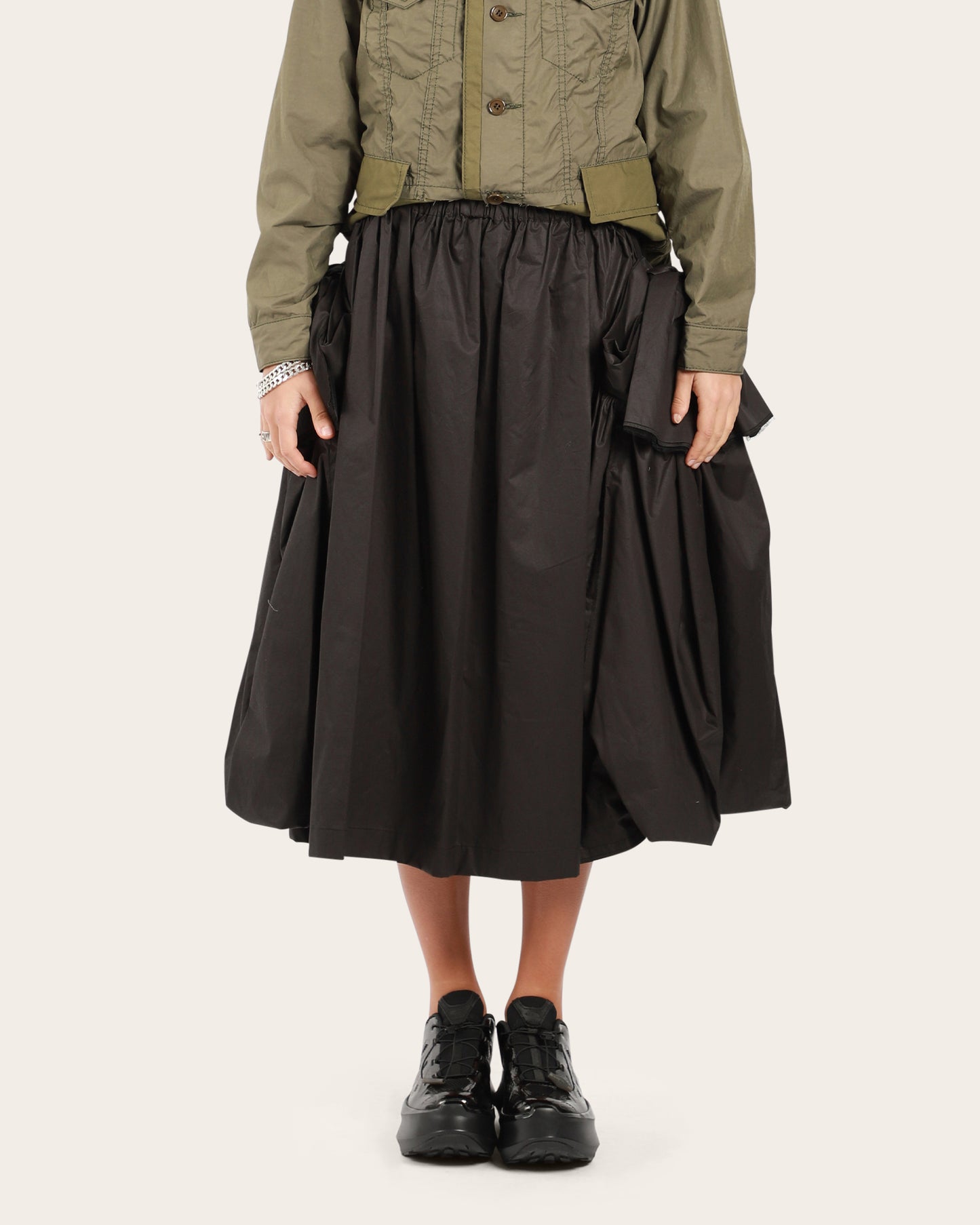 Clasp Pocket Skirt