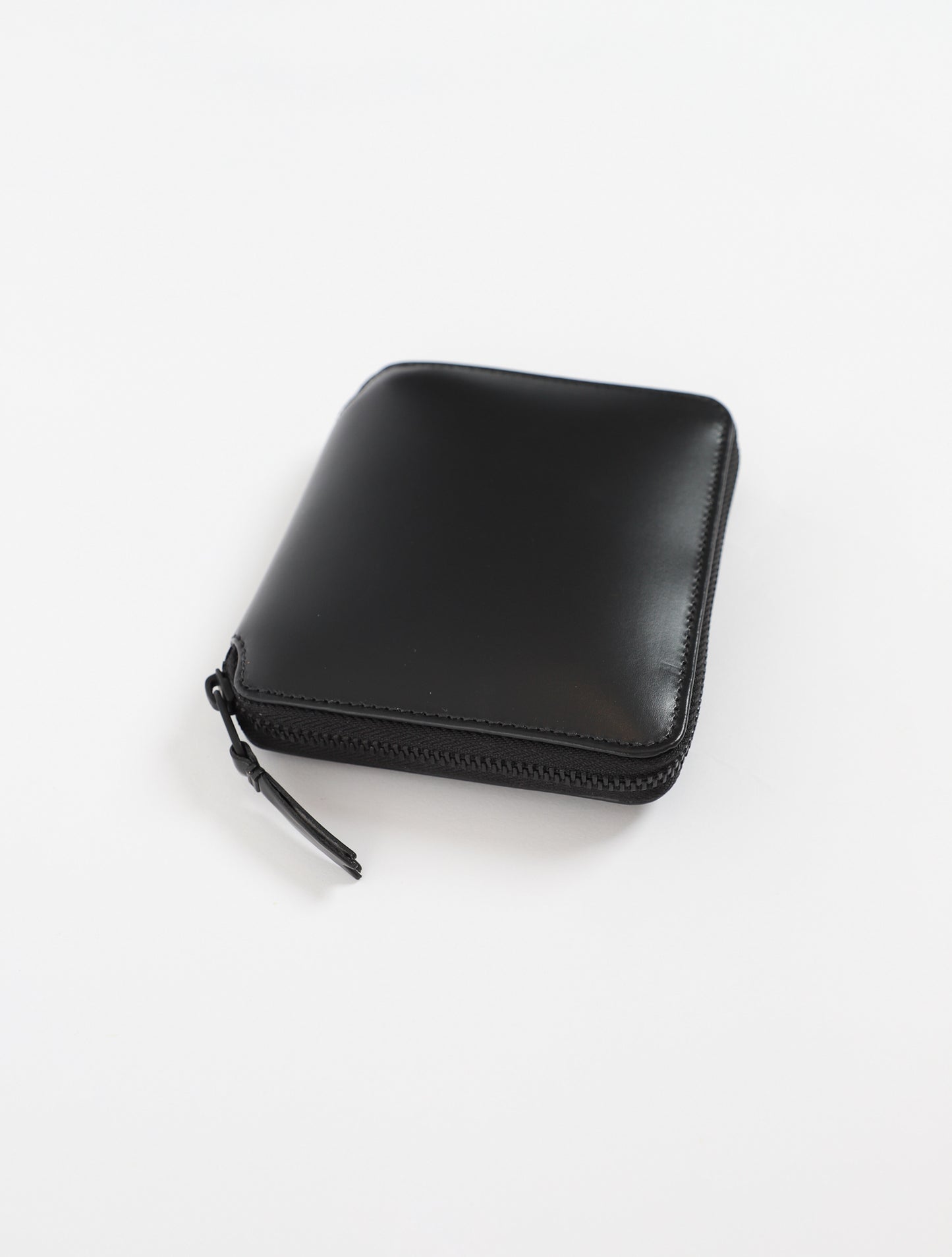 Very Black Square Zip Wallet