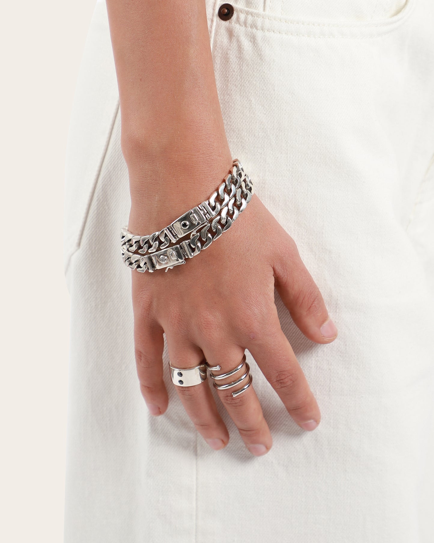 Alexandra Road Cigar Ring