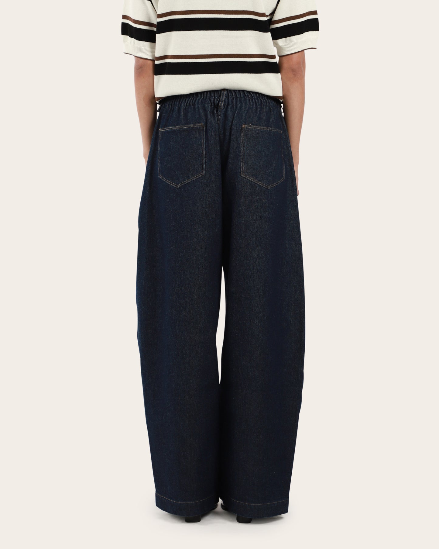 Curved Baggy Jeans