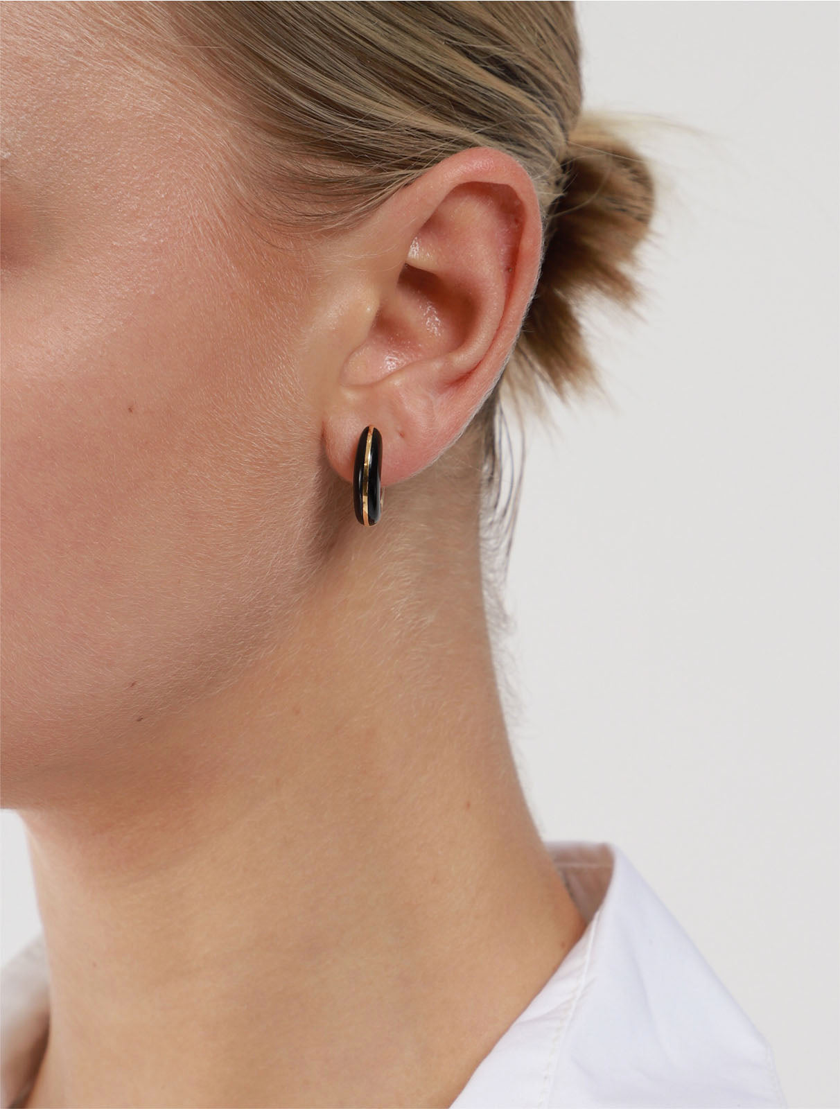 Locus Solus Onyx Earrings