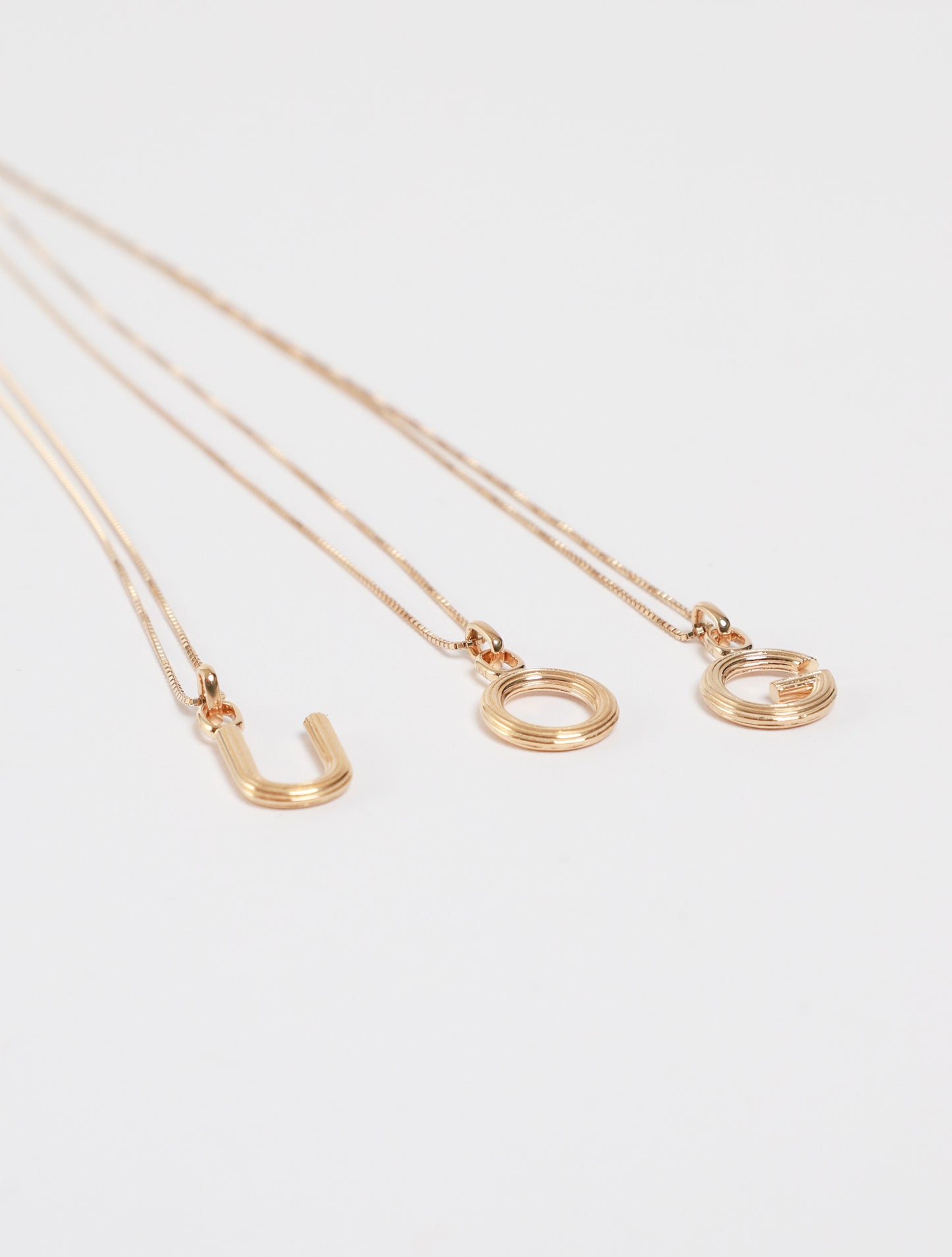 Small Letter Necklace - Gol