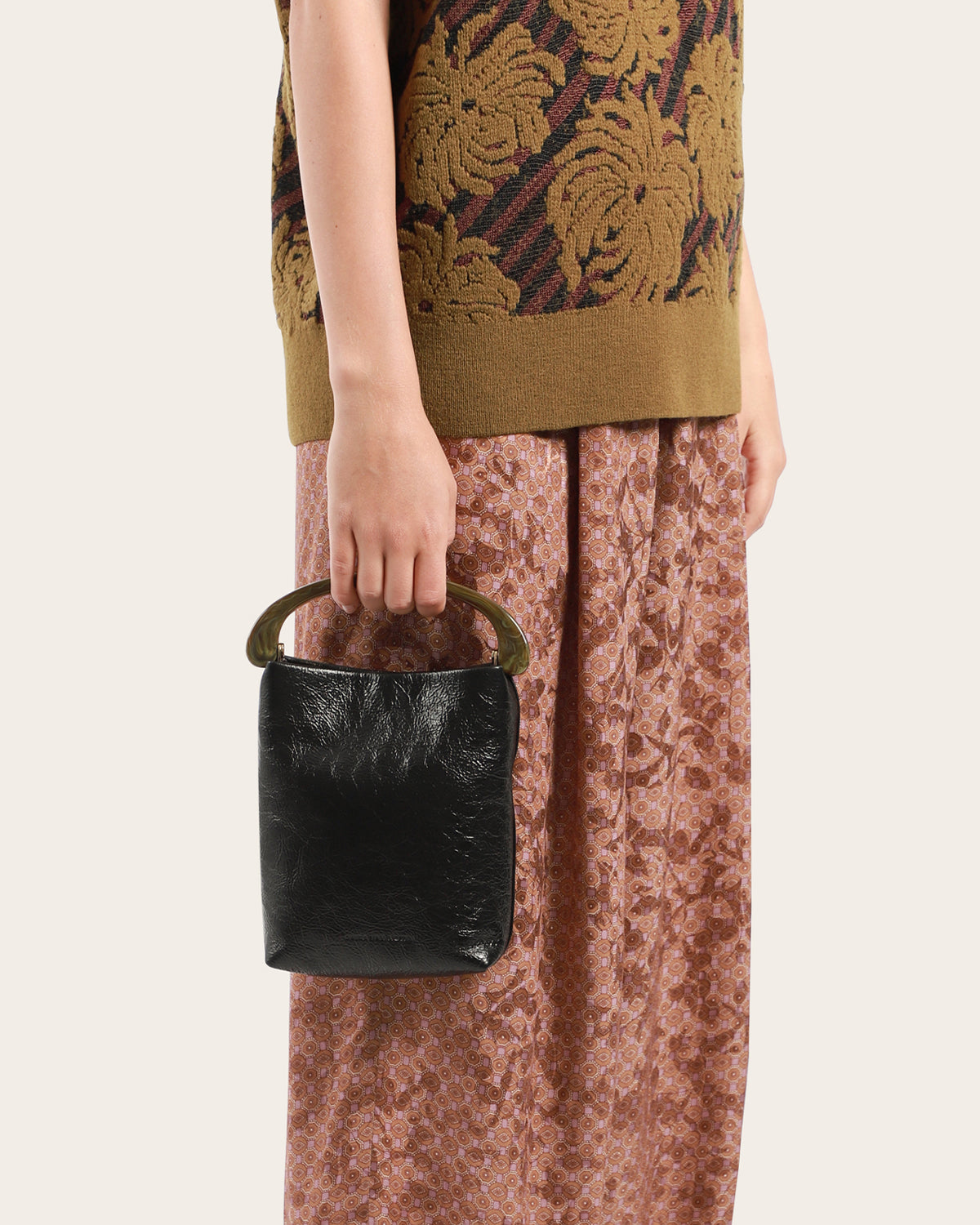 Crisp Handle Bag