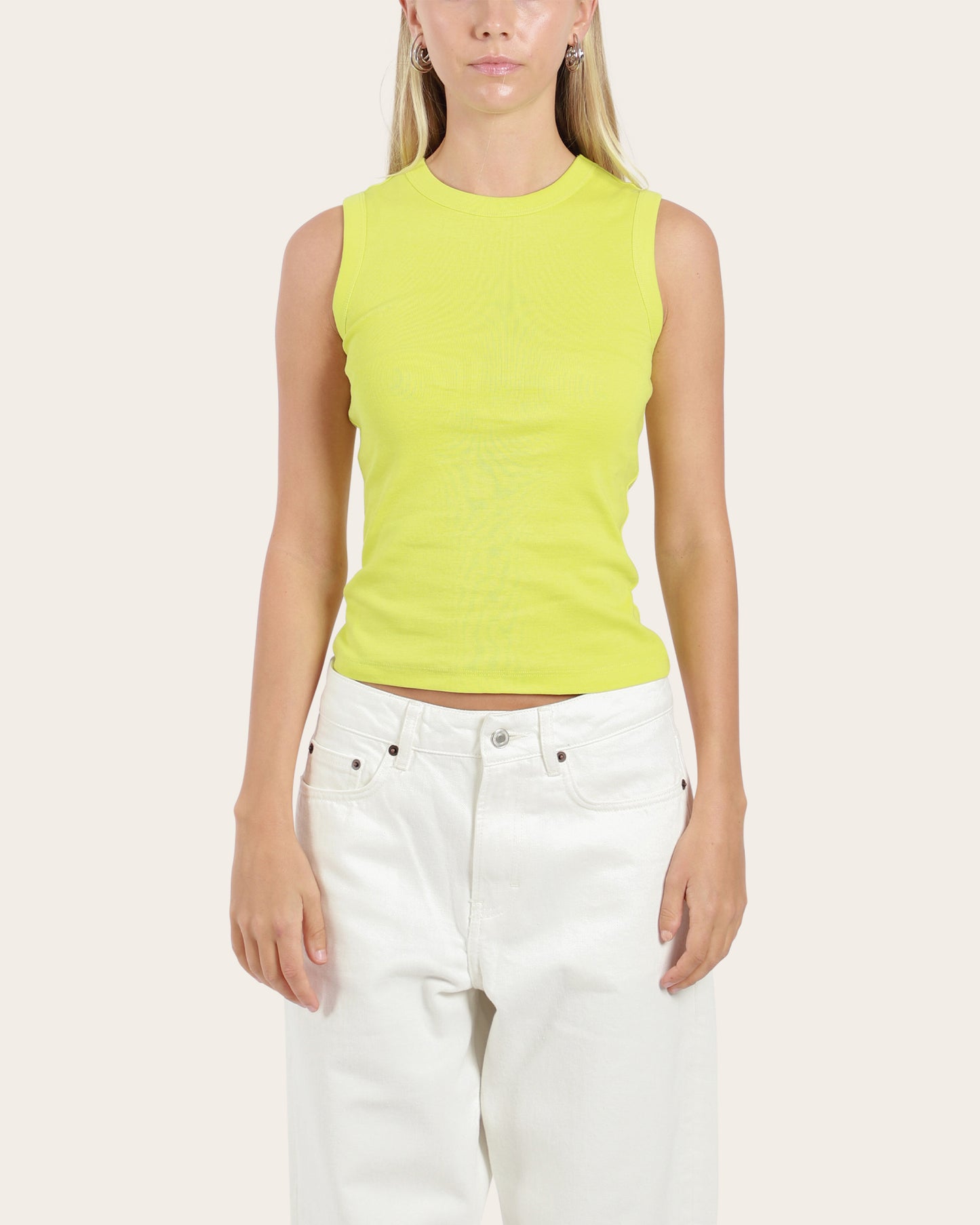 Esmé Tank