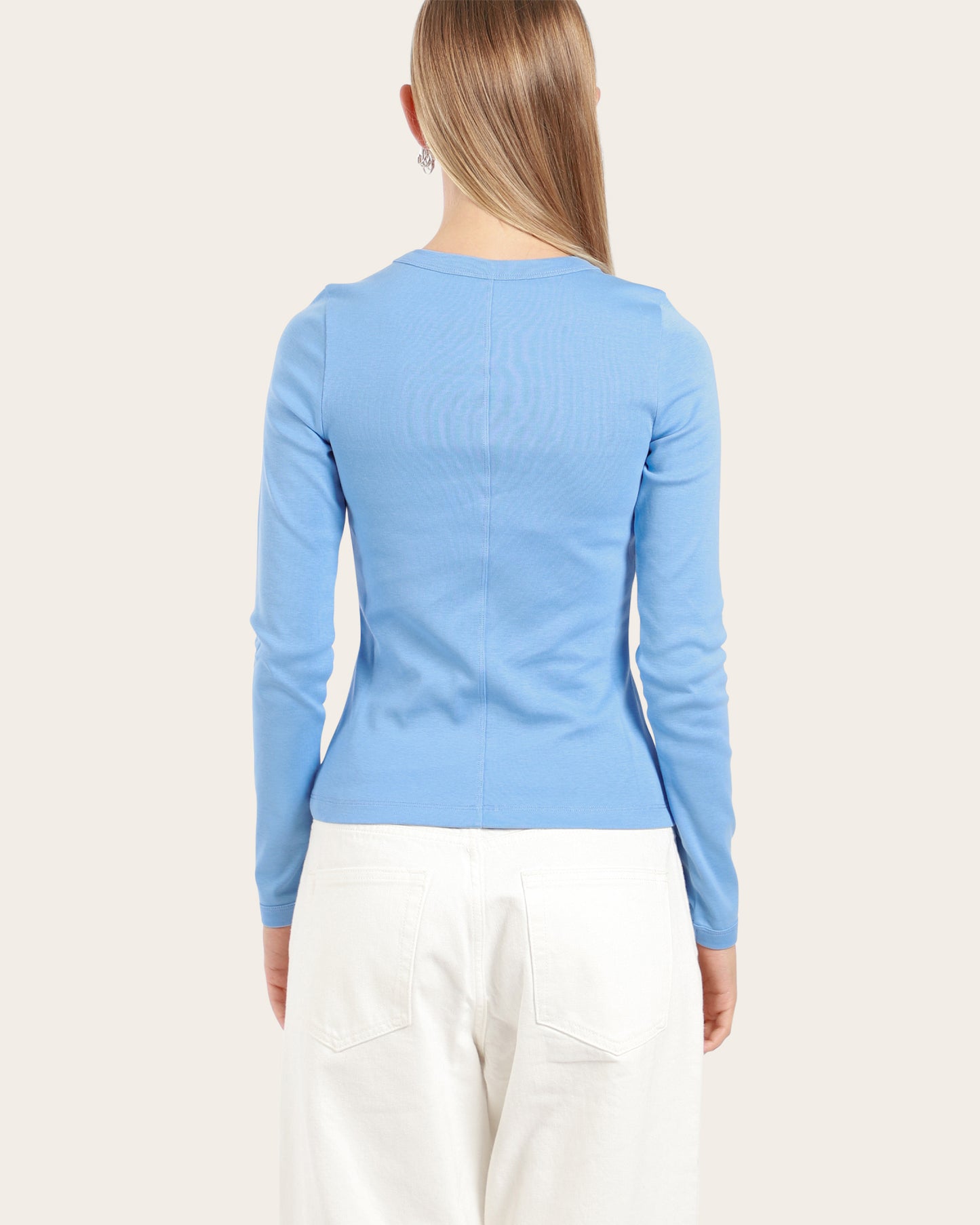 Max Tee