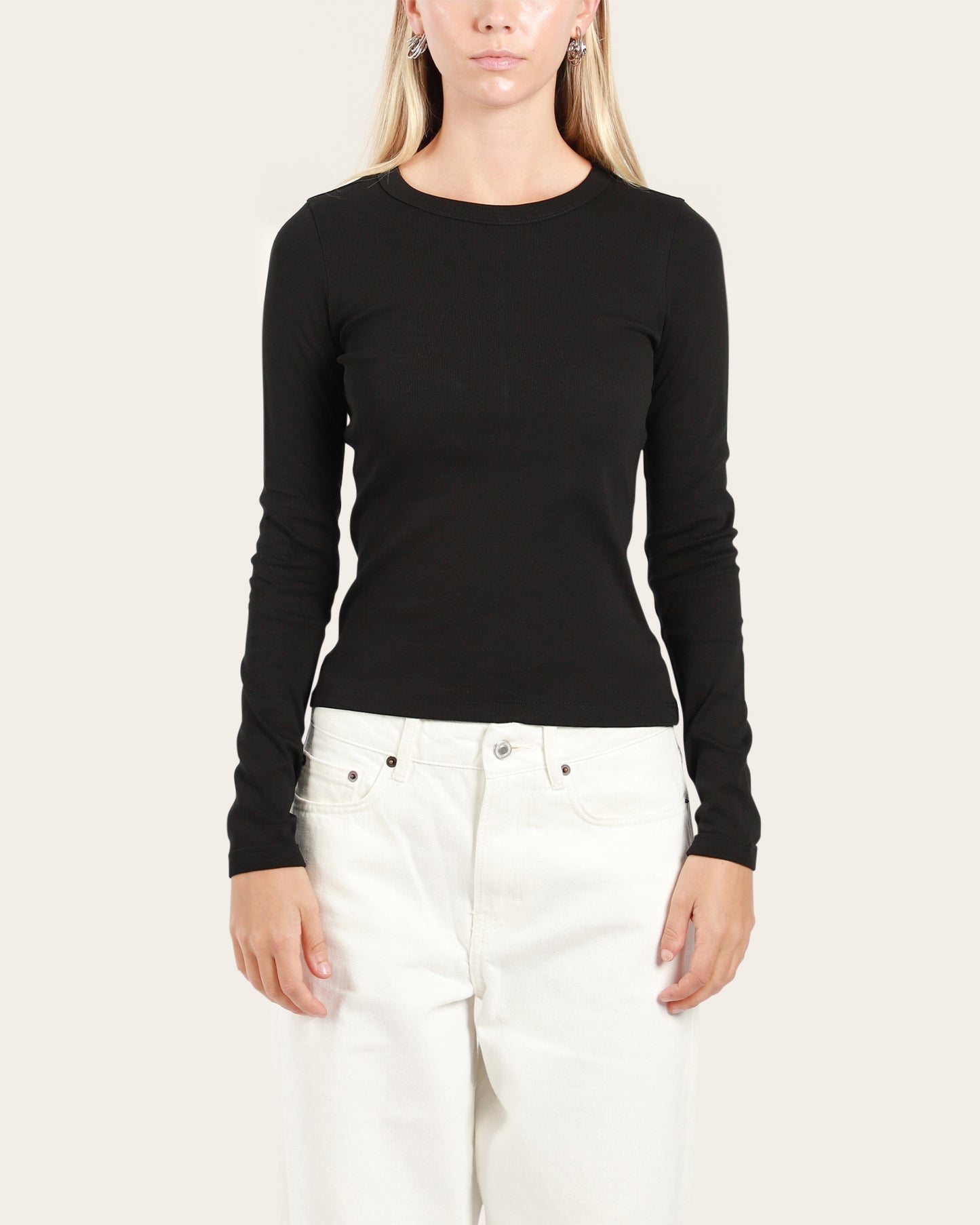 Max Tee