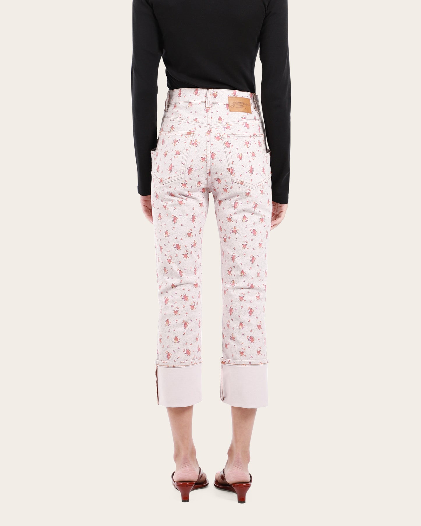 Capri Jeans