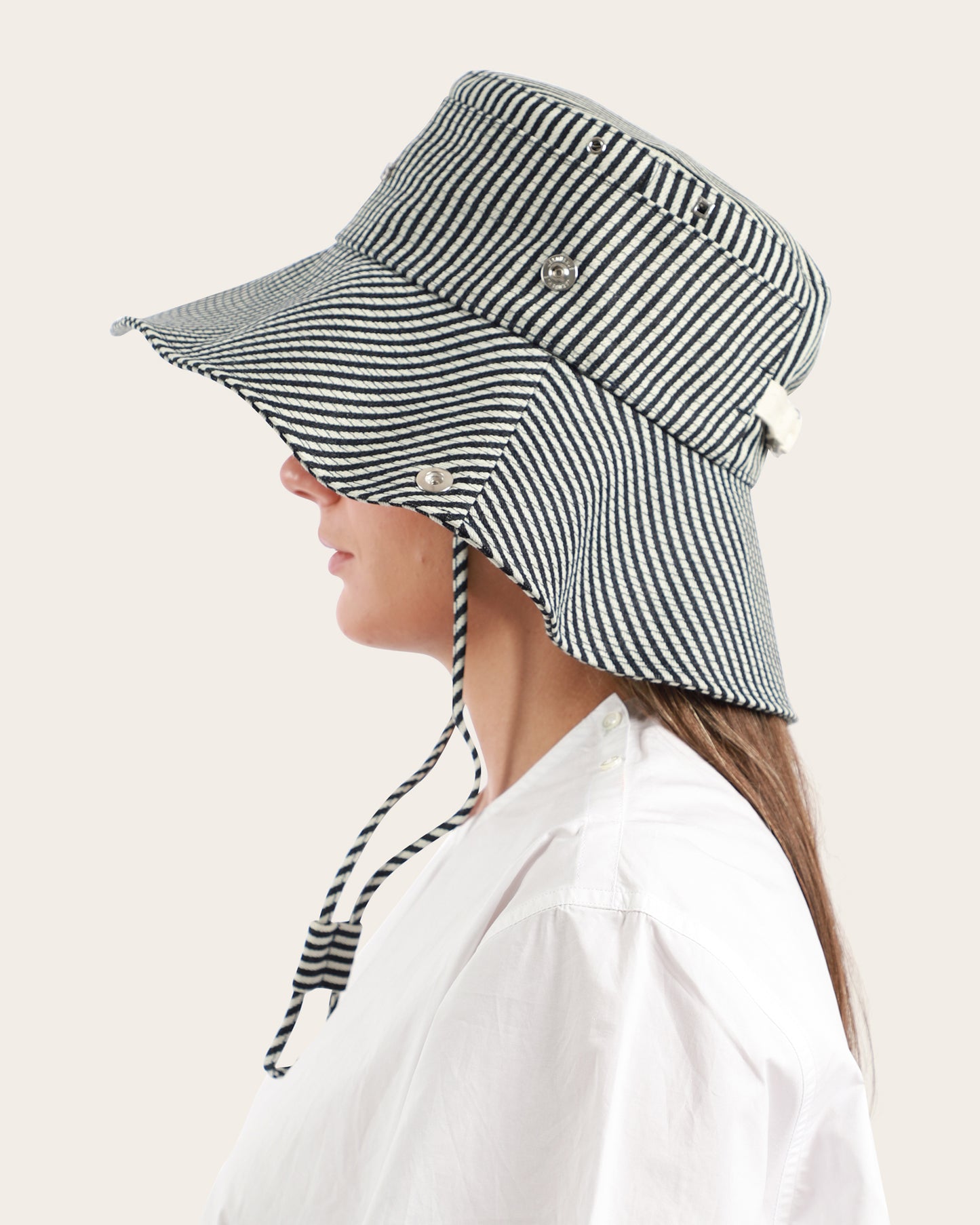 De-Nimes Bucket Hat