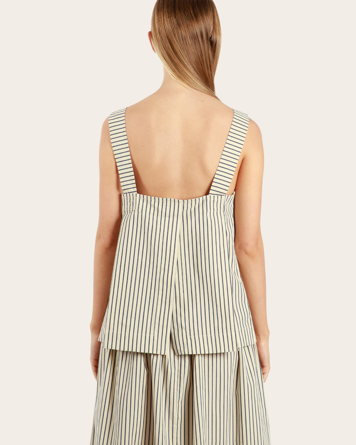 Elle Top