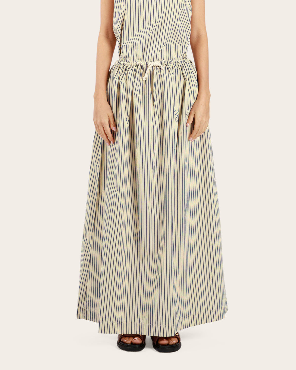Linear Skirt